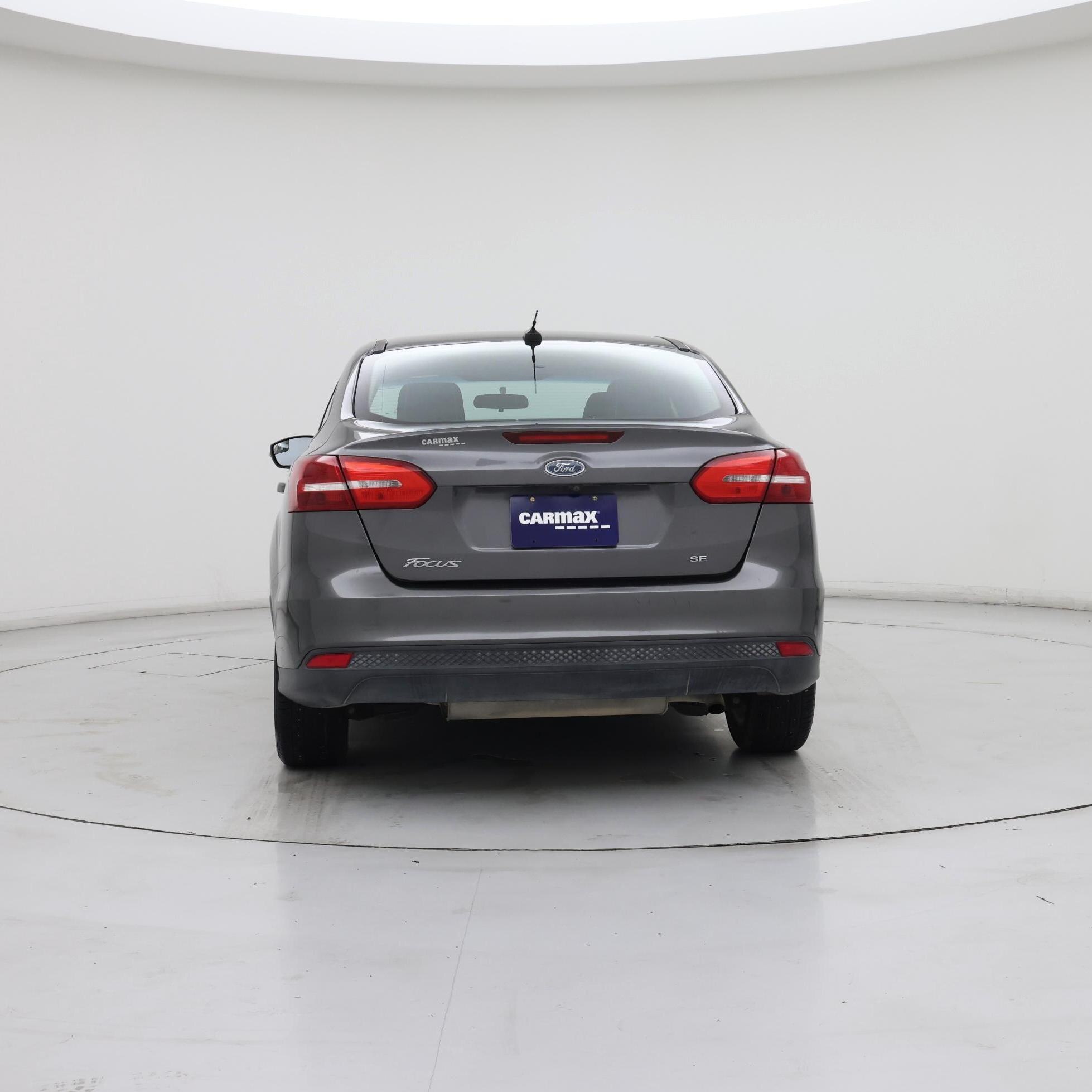 Thumbnail: 2017 Ford Focus - 6