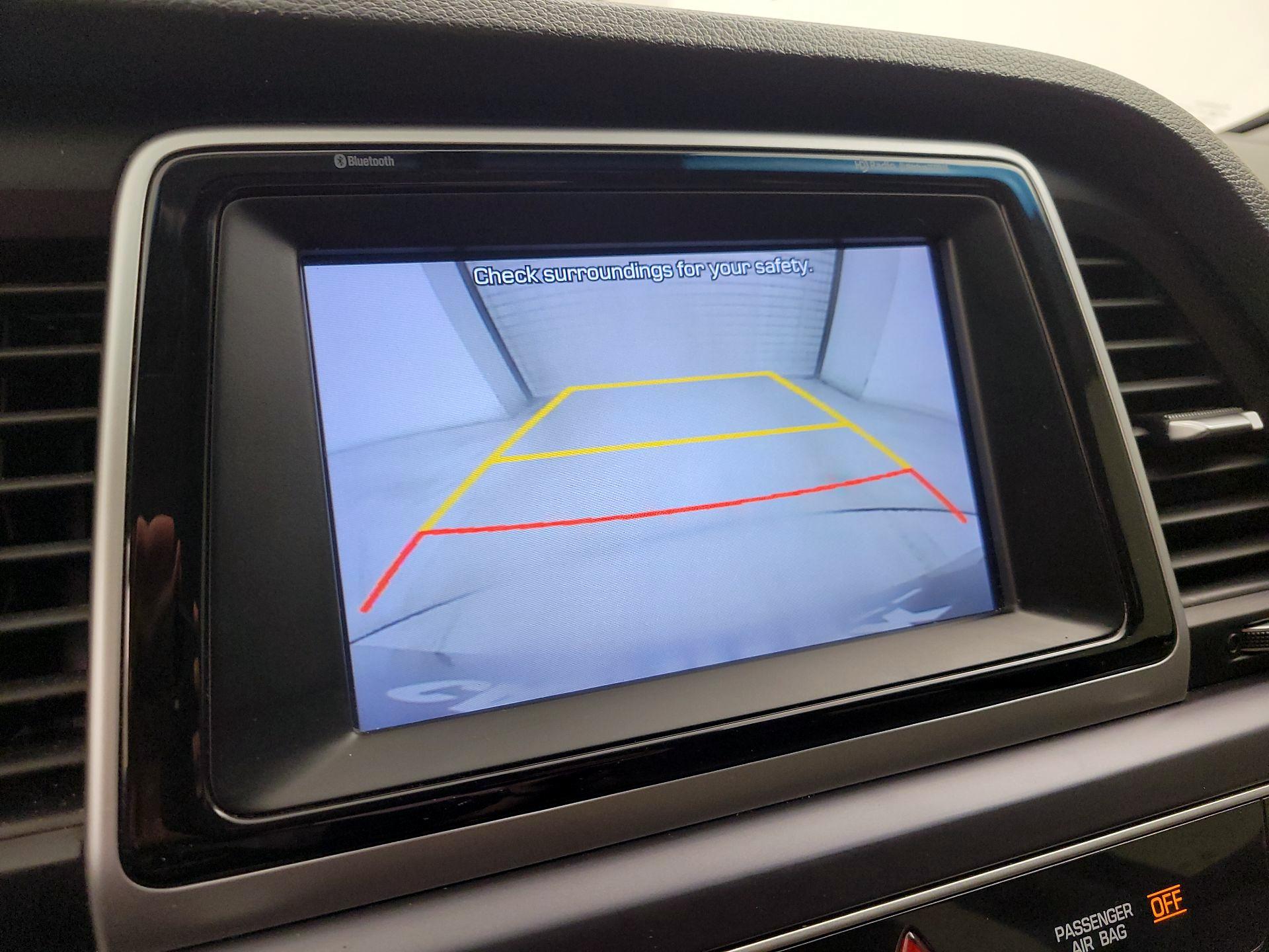 Thumbnail: 2019 Hyundai Sonata - 12