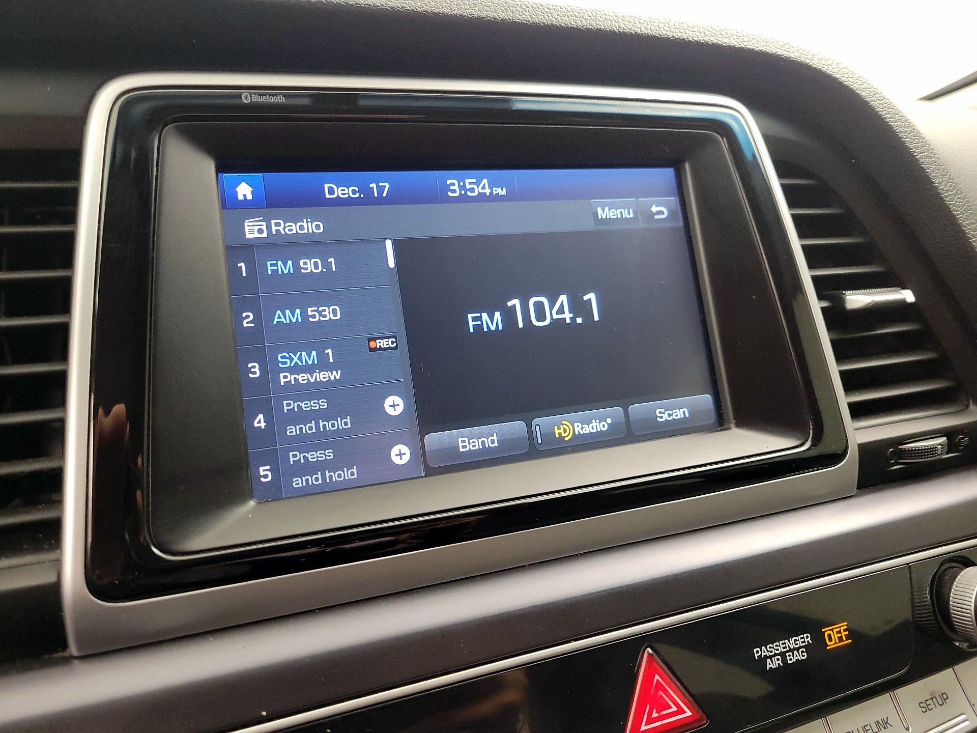 Thumbnail: 2019 Hyundai Sonata - 13