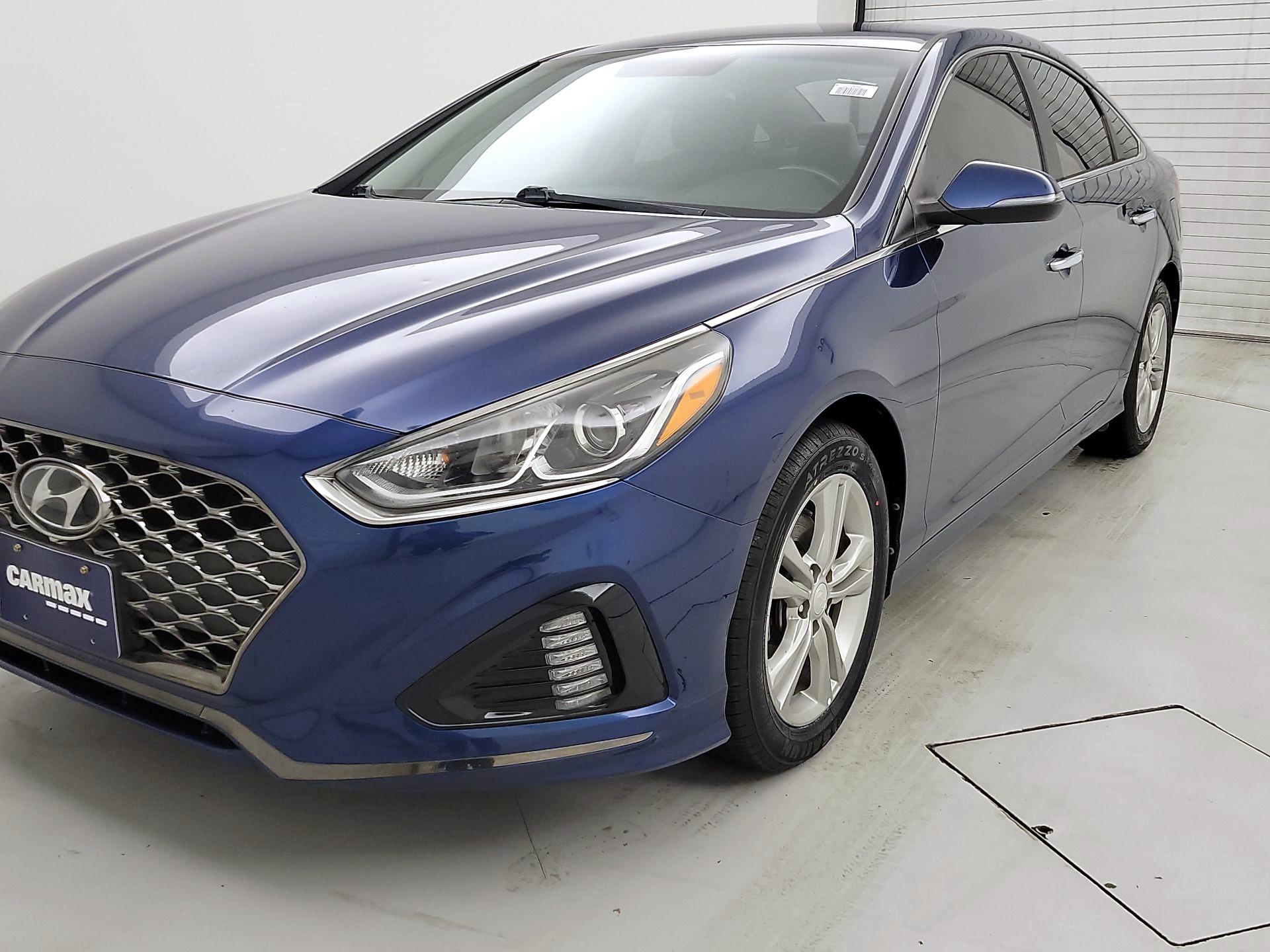 Thumbnail: 2019 Hyundai Sonata - 3