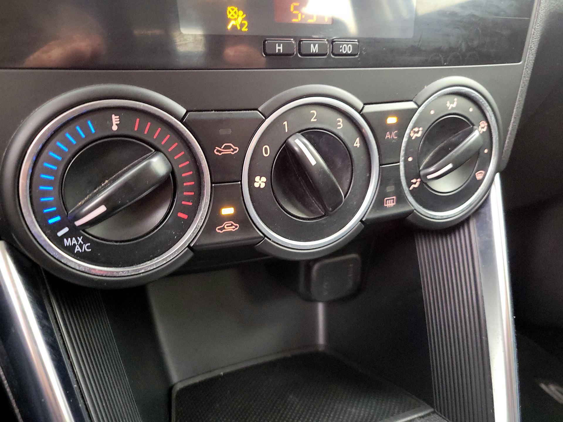 Thumbnail: 2015 Mazda CX-5 - 13