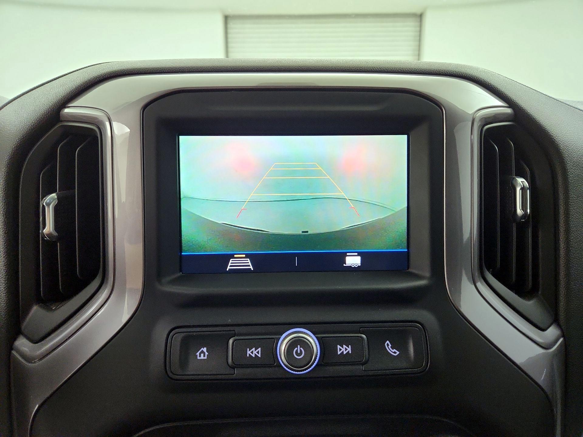 Thumbnail: 2021 Chevrolet Silverado 1500 - 14