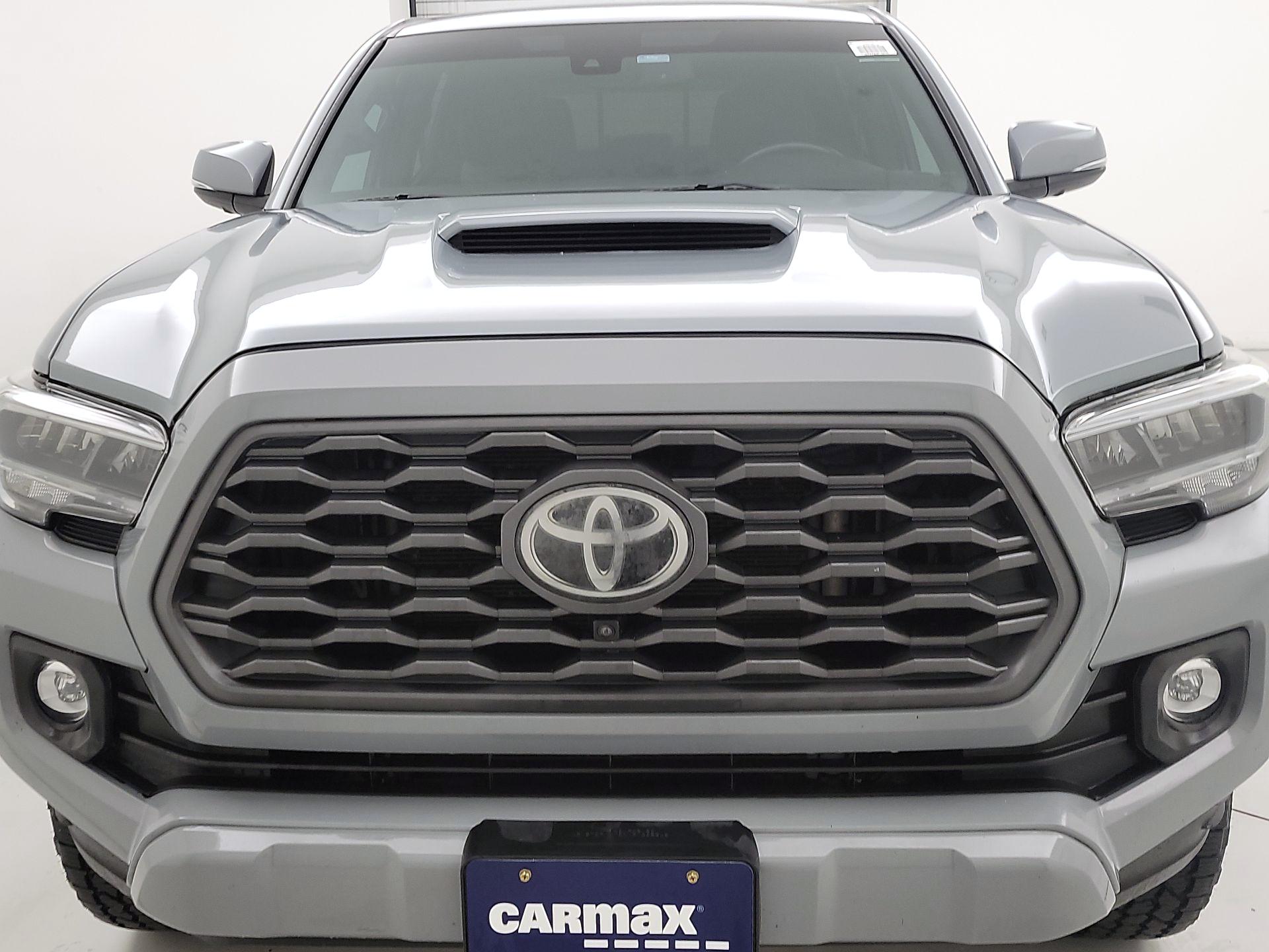 Thumbnail: 2020 Toyota Tacoma - 2