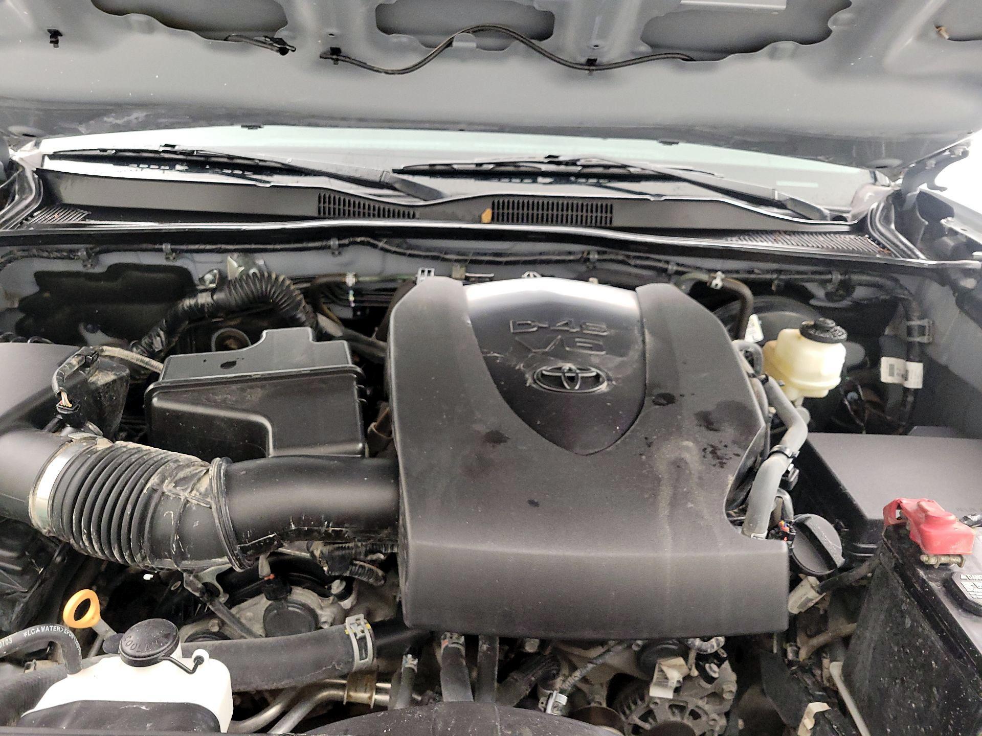 Thumbnail: 2020 Toyota Tacoma - 20