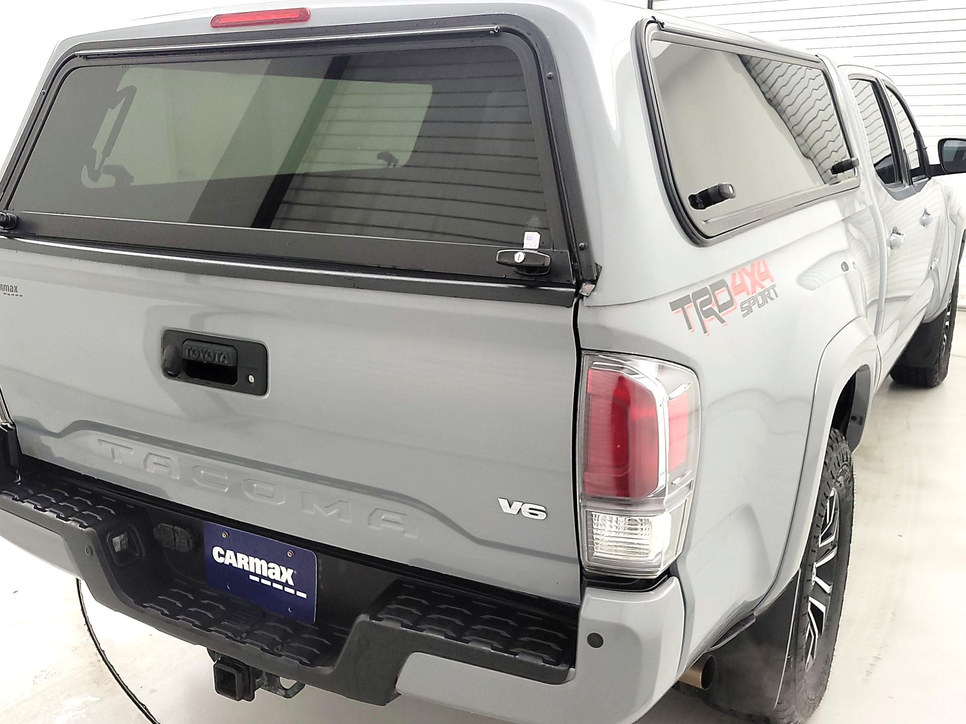 Thumbnail: 2020 Toyota Tacoma - 5