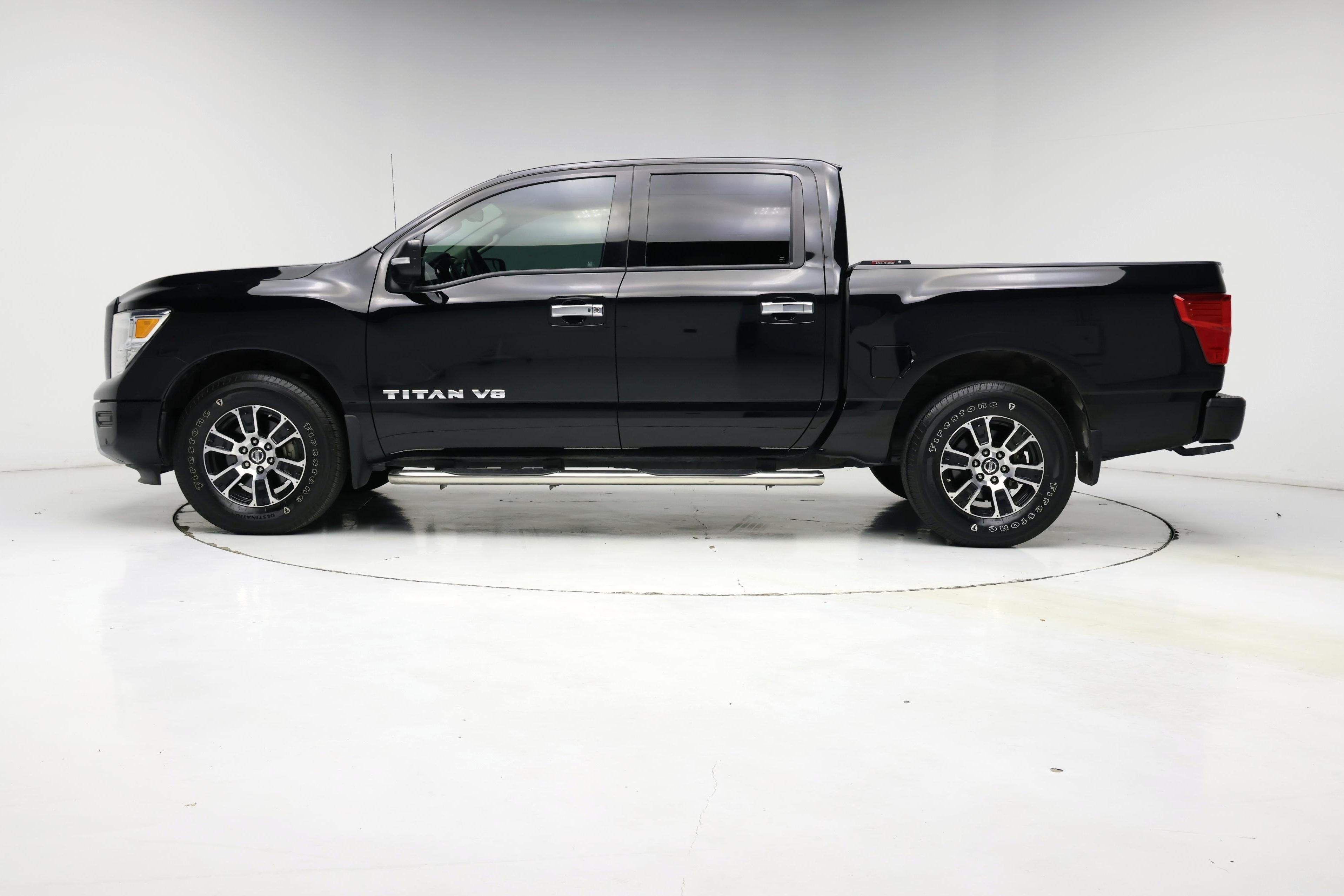 Thumbnail: 2020 Nissan Titan - 3