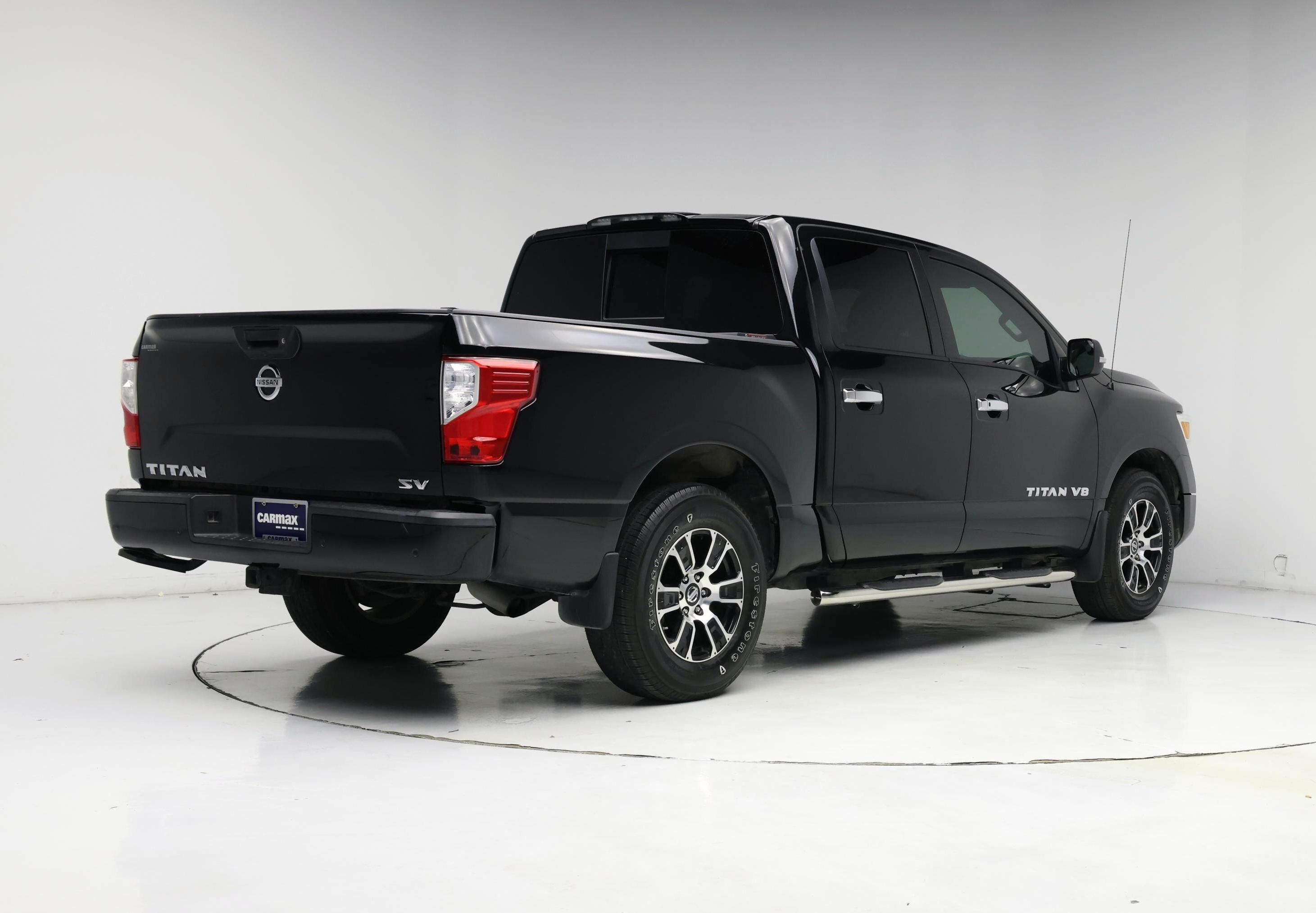 Thumbnail: 2020 Nissan Titan - 8