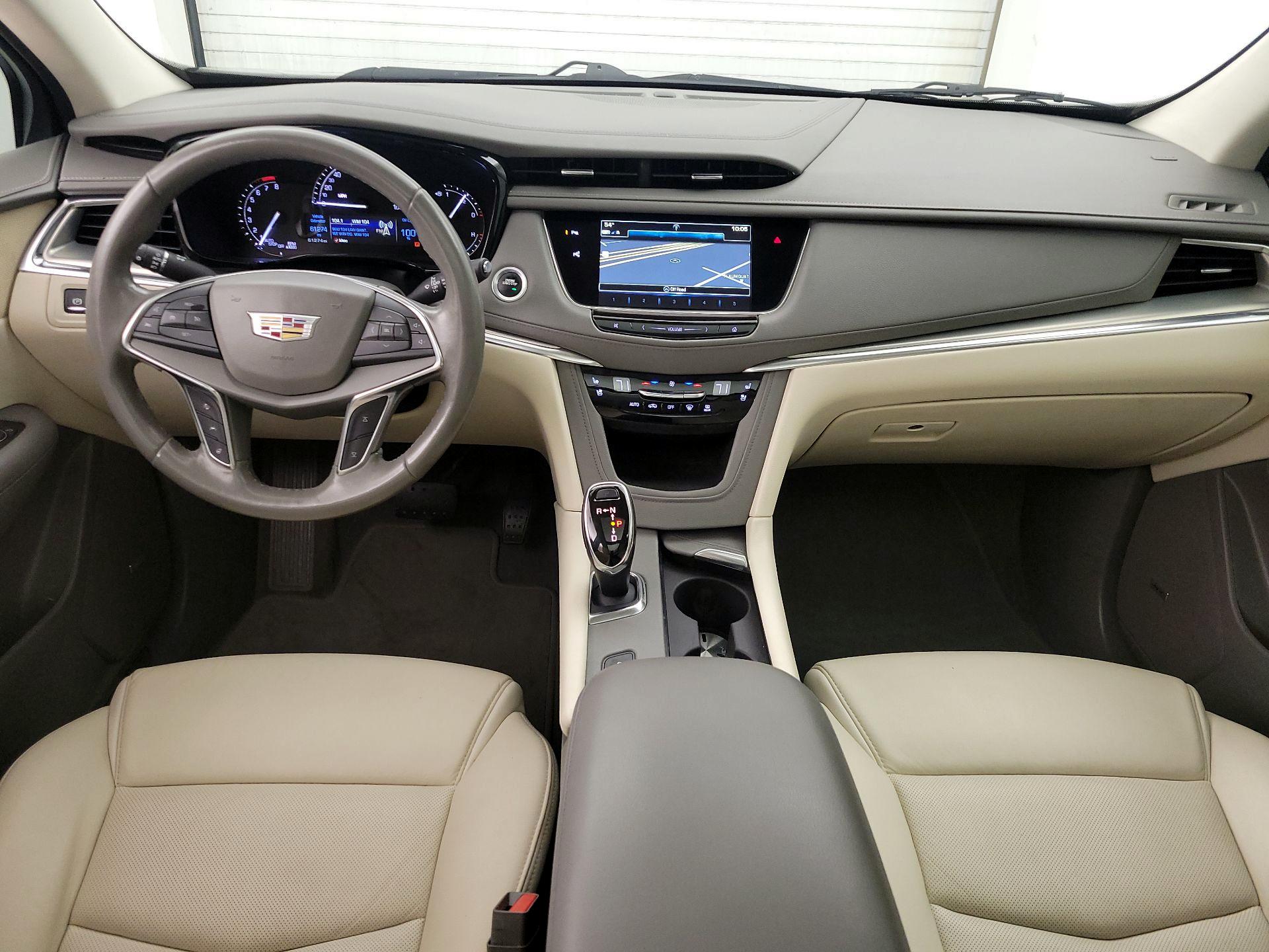 Thumbnail: 2018 Cadillac XT5 - 9