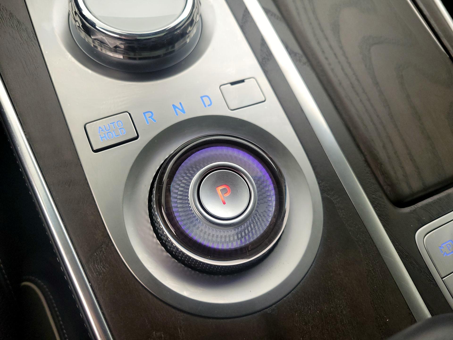 Thumbnail: 2024 Genesis GV80 - 18