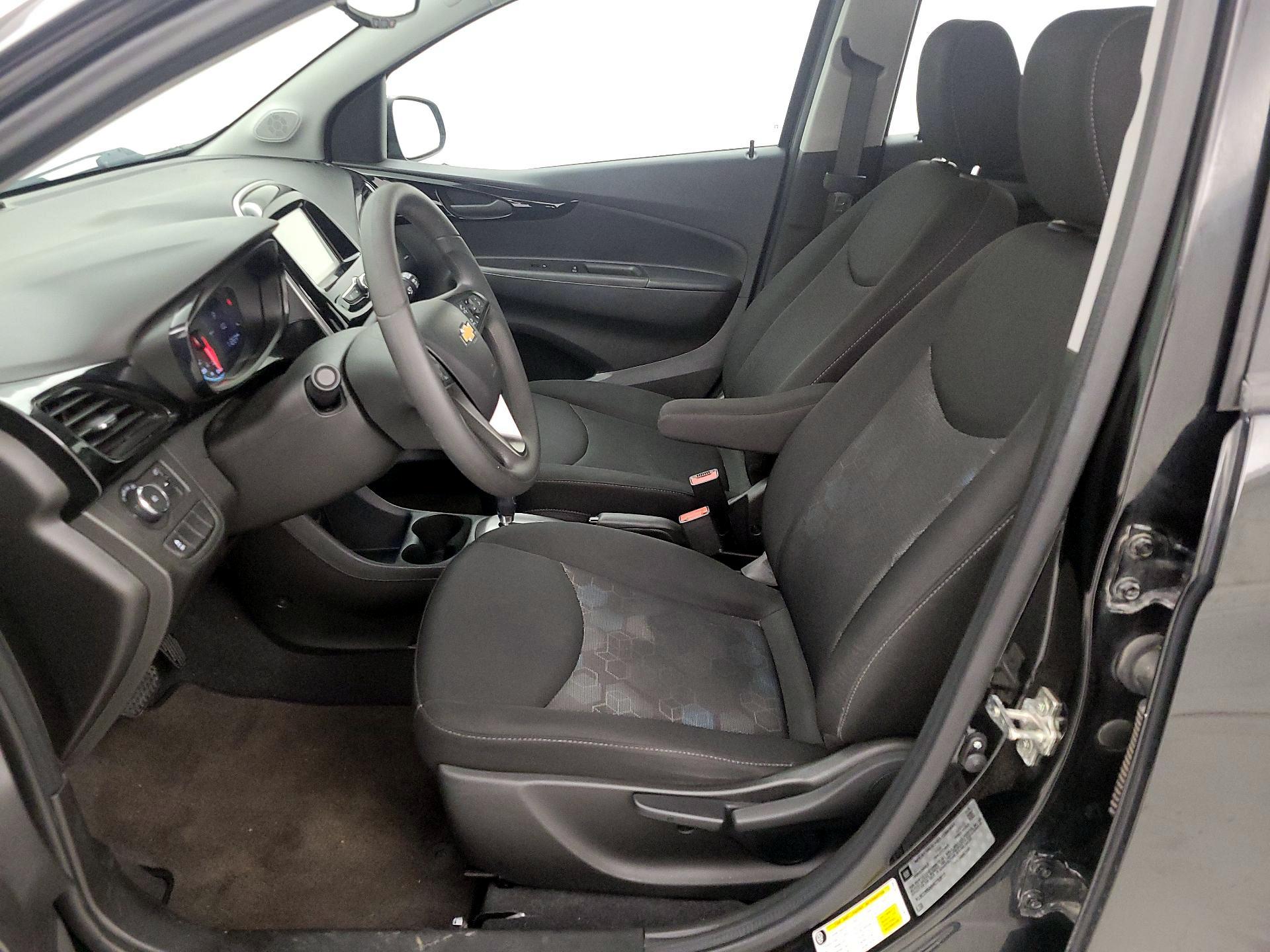 Thumbnail: 2017 Chevrolet Spark - 11