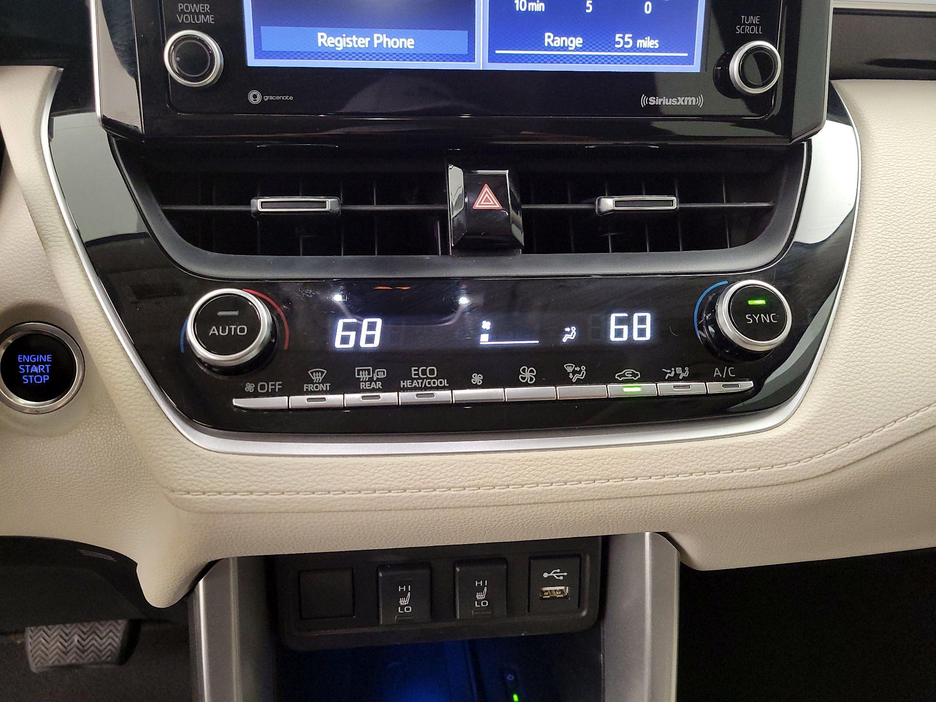 Thumbnail: 2022 Toyota Corolla Cross - 16