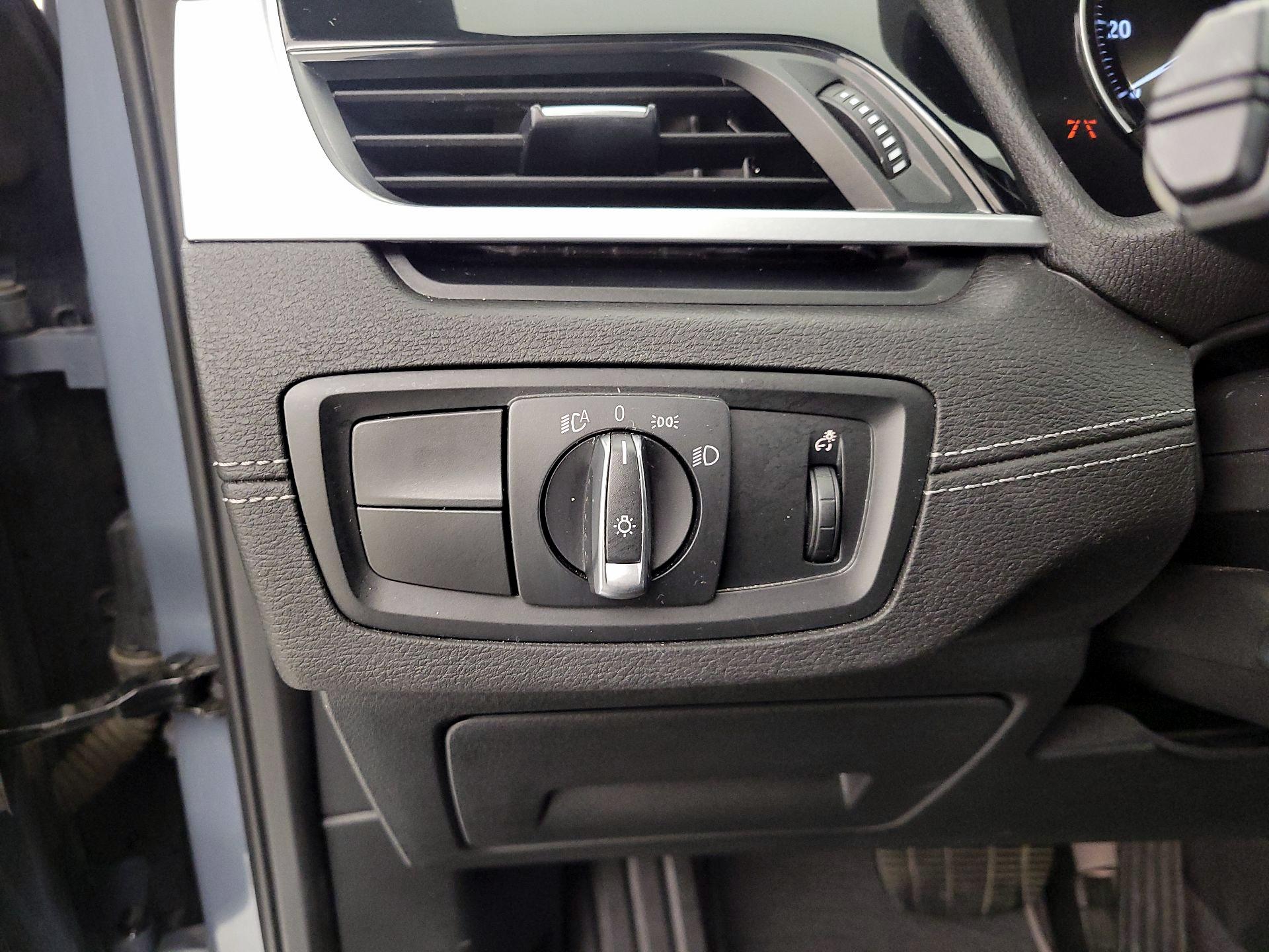 Thumbnail: 2021 BMW X1 - 11