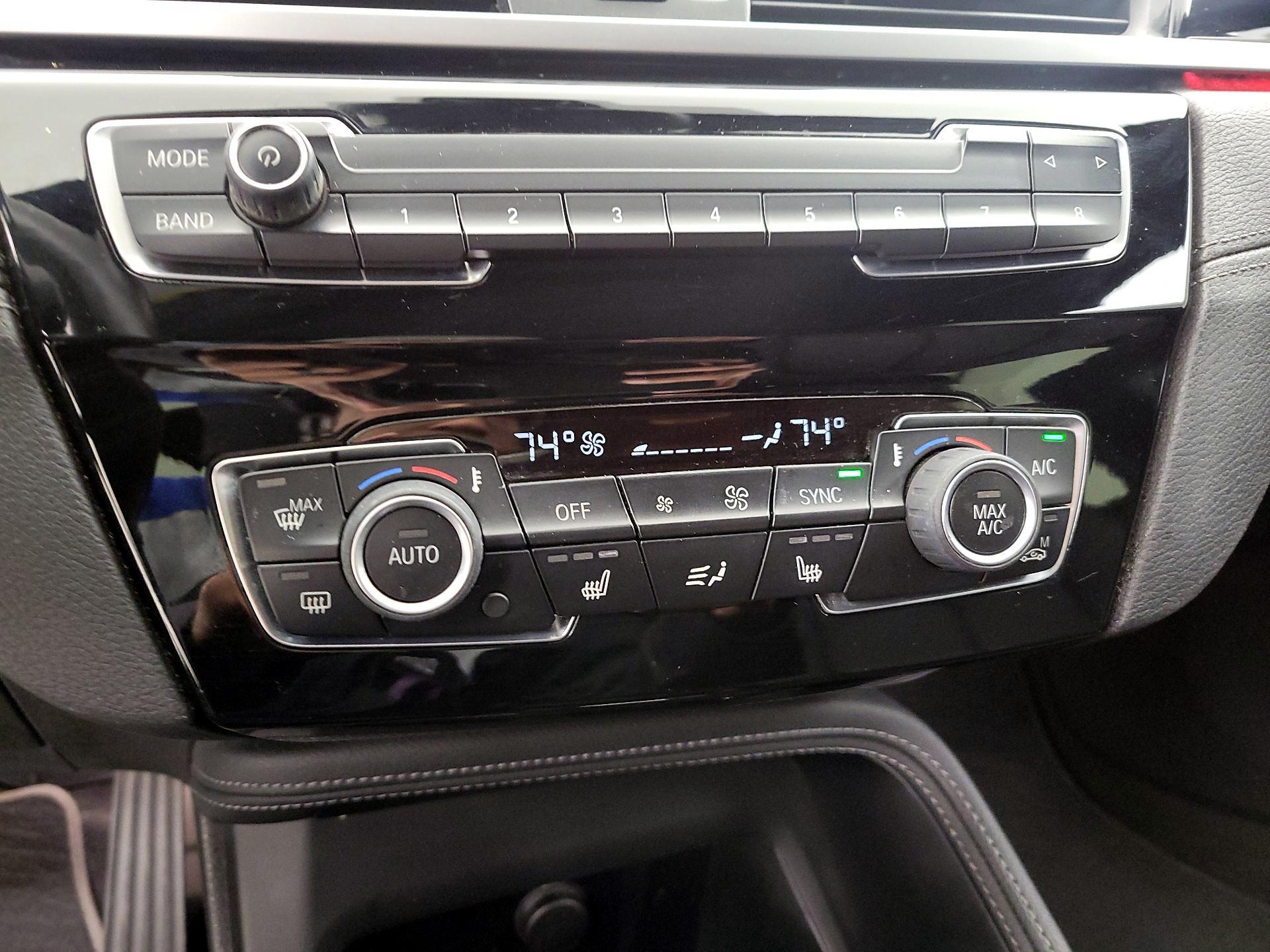 Thumbnail: 2021 BMW X1 - 15