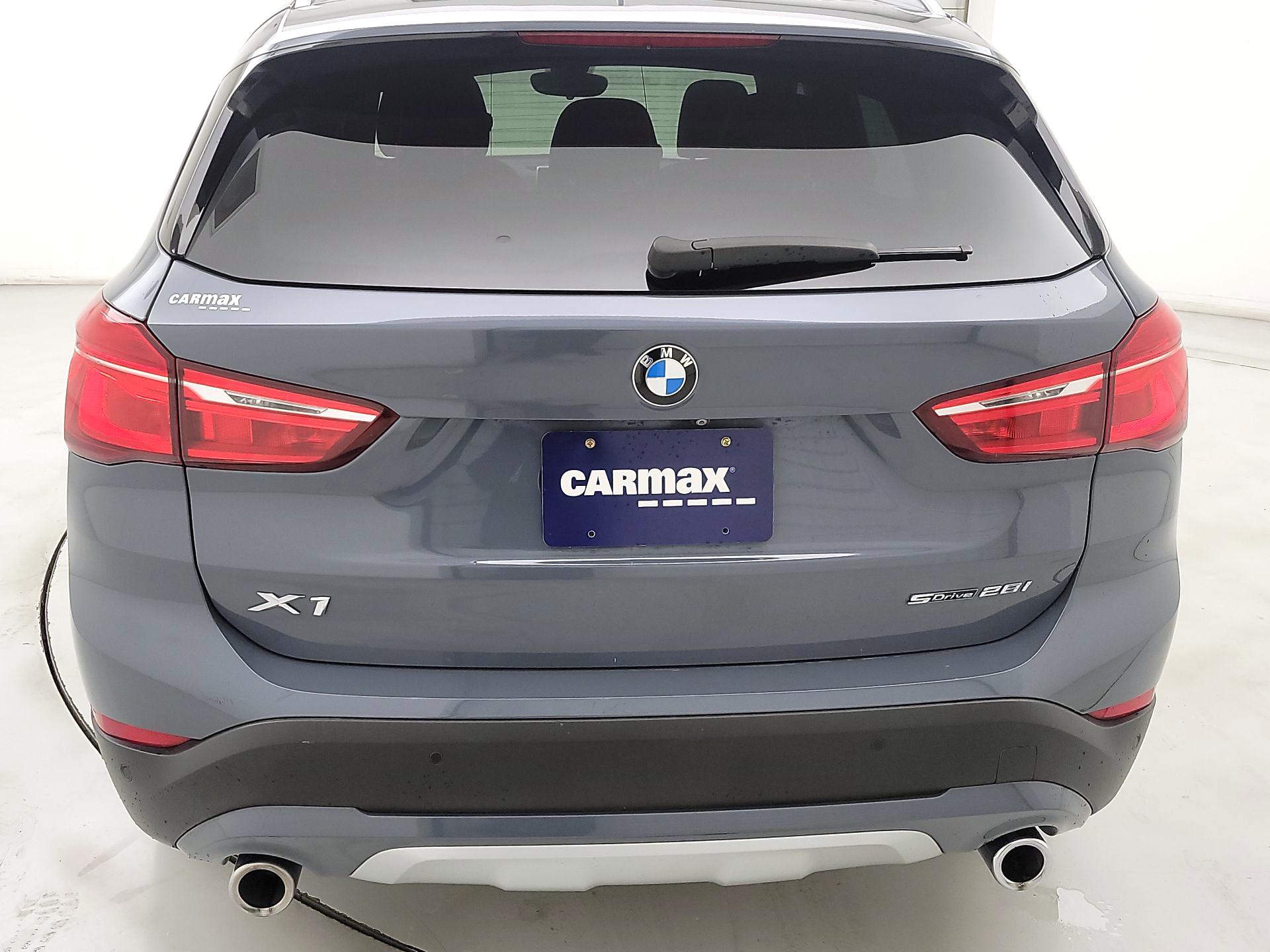 Thumbnail: 2021 BMW X1 - 6