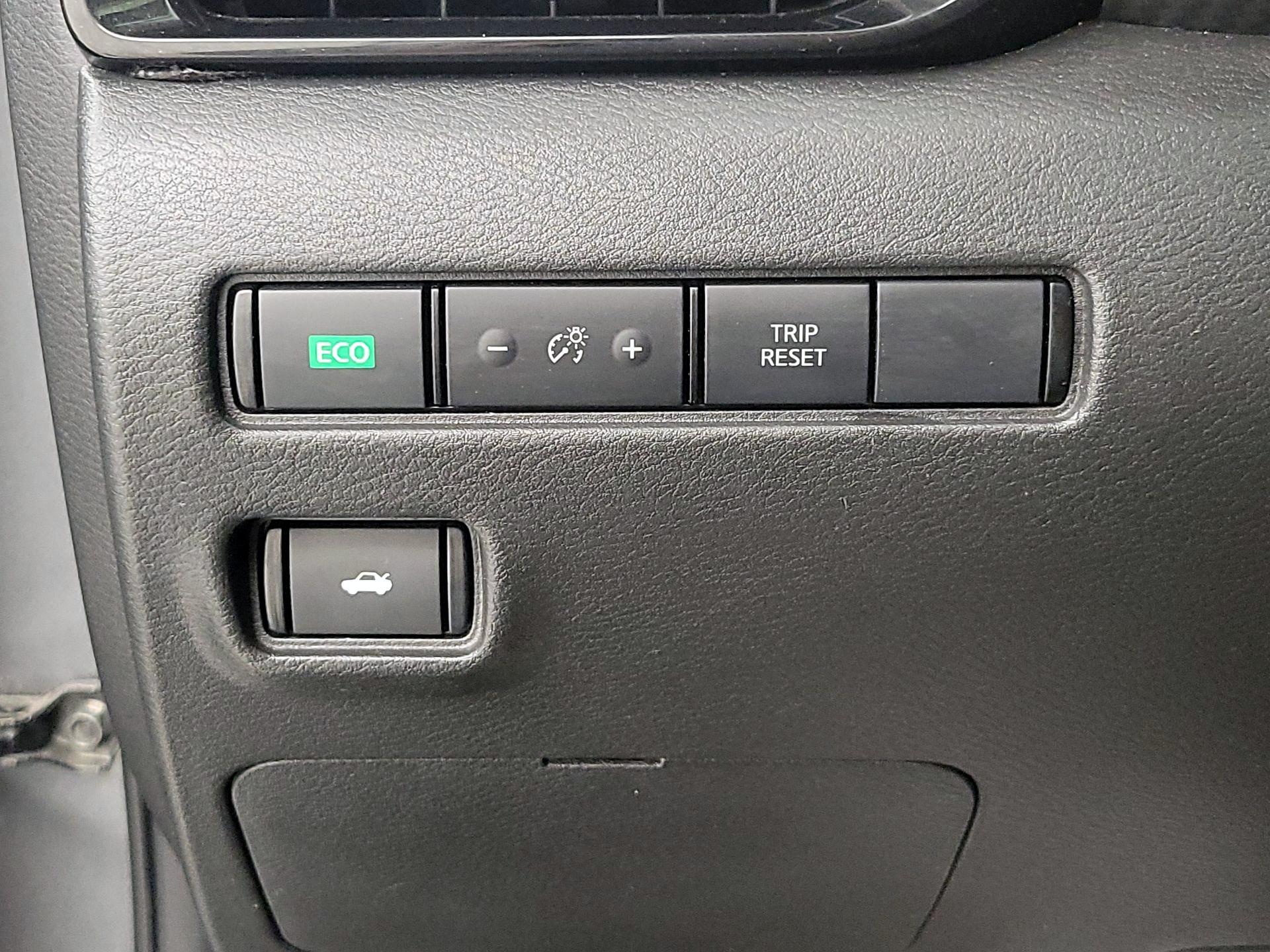 Thumbnail: 2022 Nissan Sentra - 13