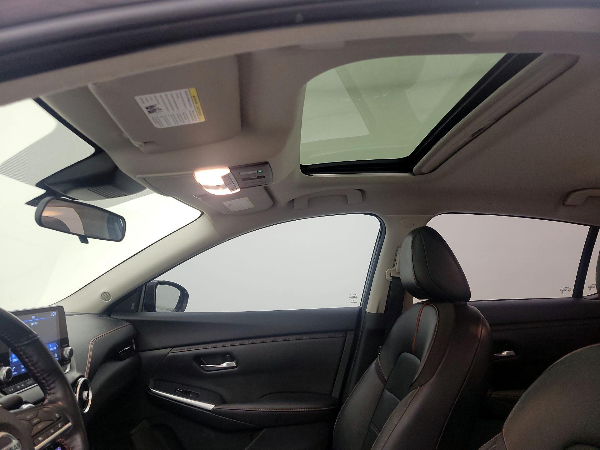 Thumbnail: 2022 Nissan Sentra - 19