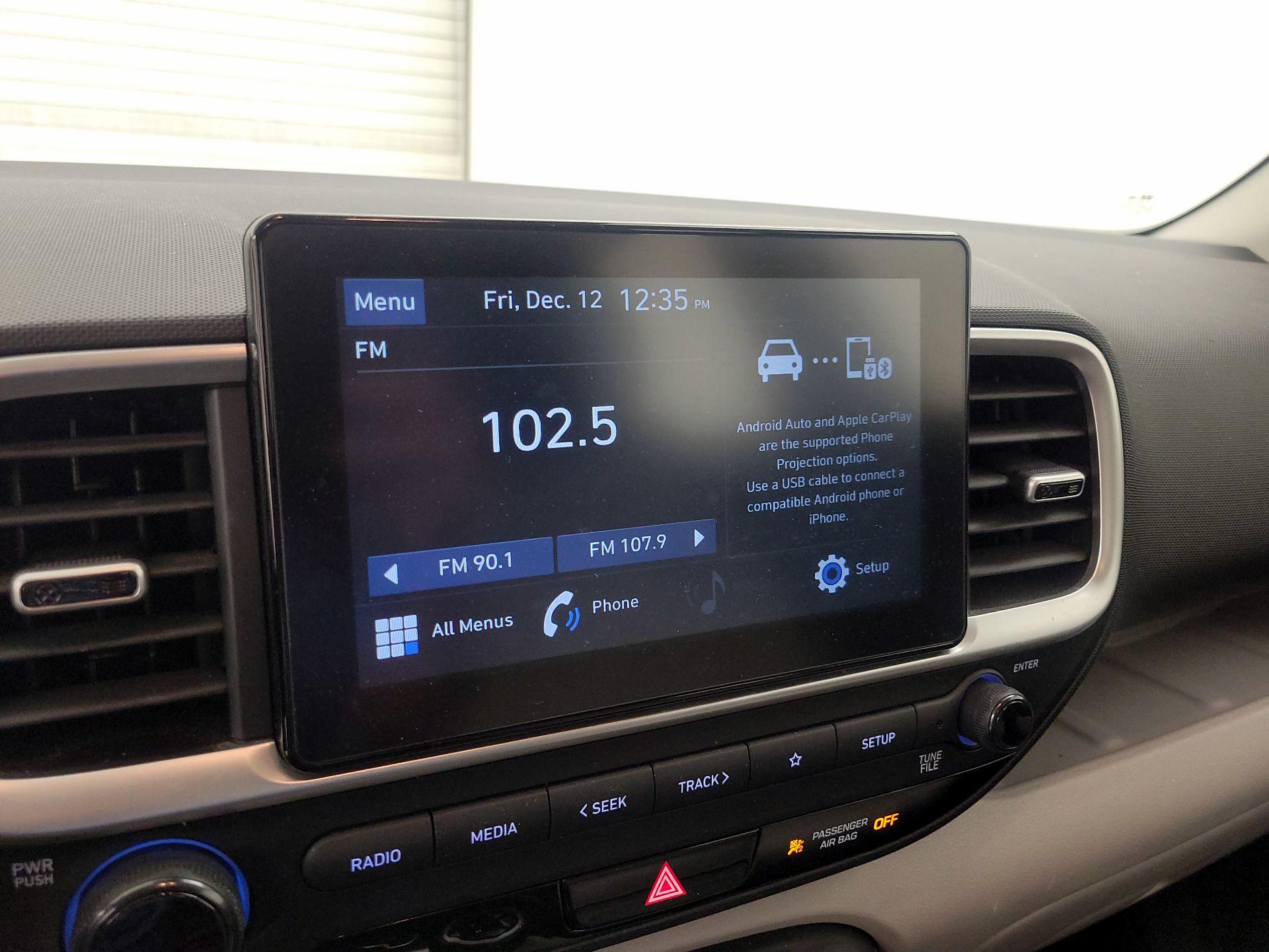 Thumbnail: 2020 Hyundai Venue - 15