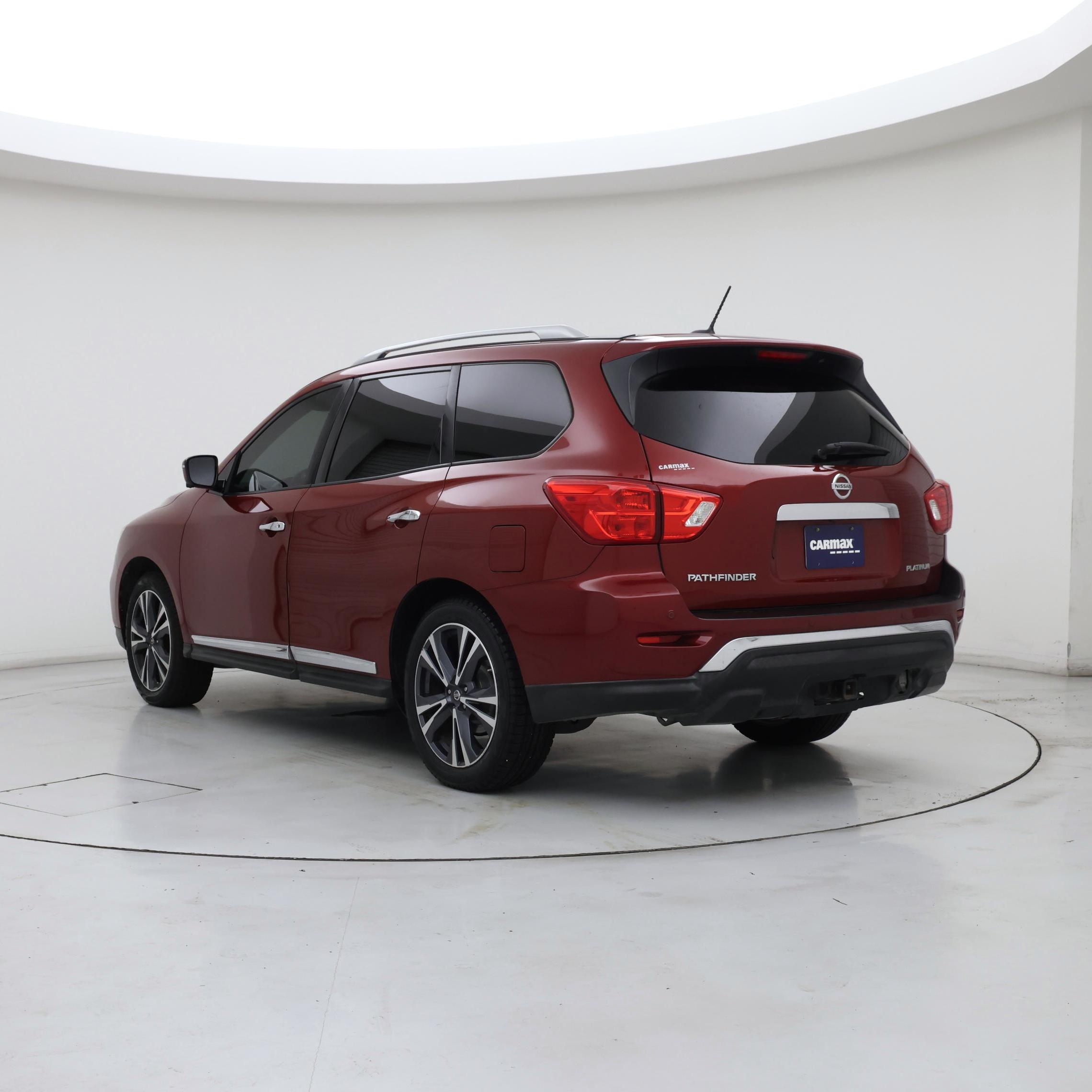 Thumbnail: 2018 Nissan Pathfinder - 2