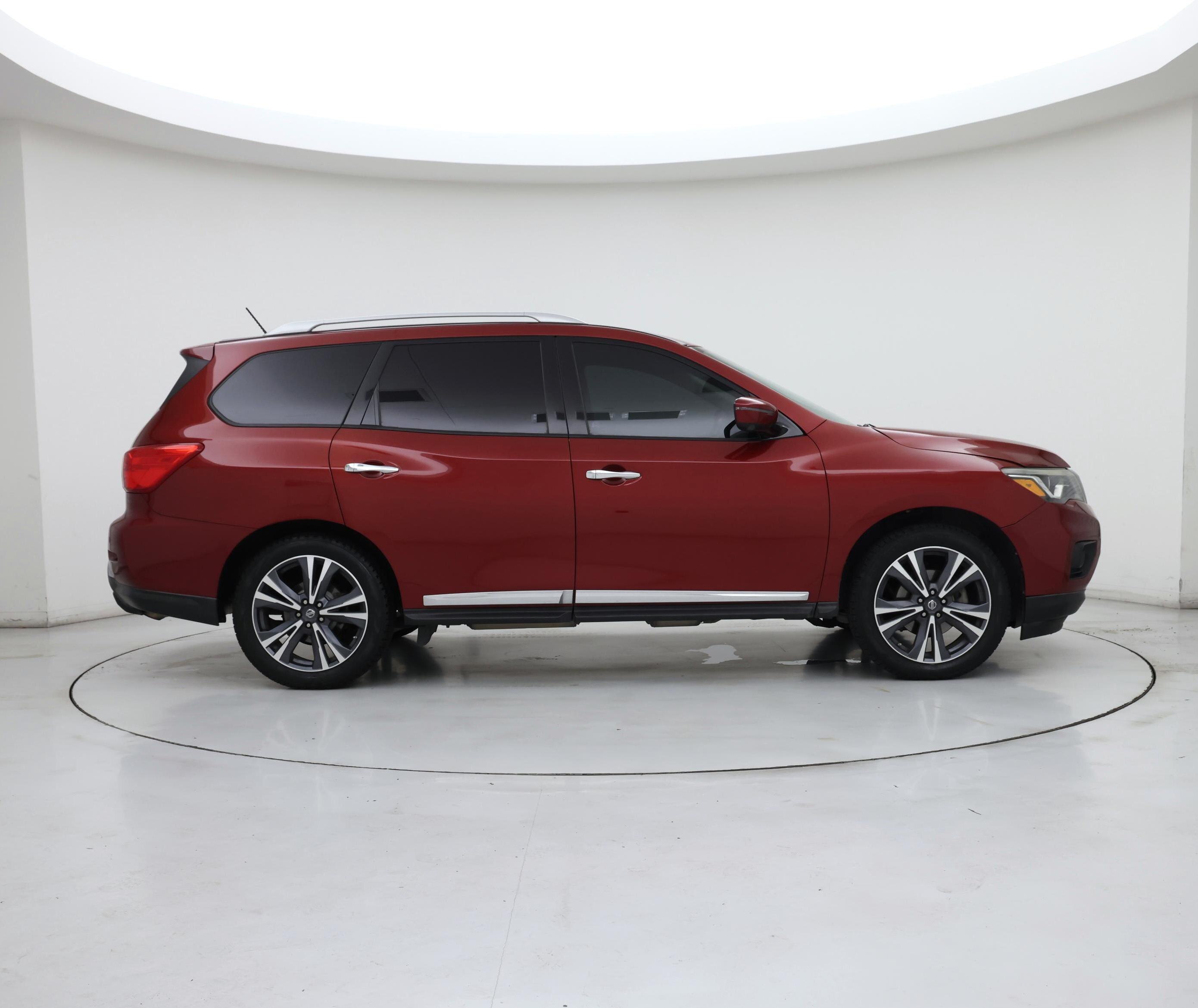 Thumbnail: 2018 Nissan Pathfinder - 7