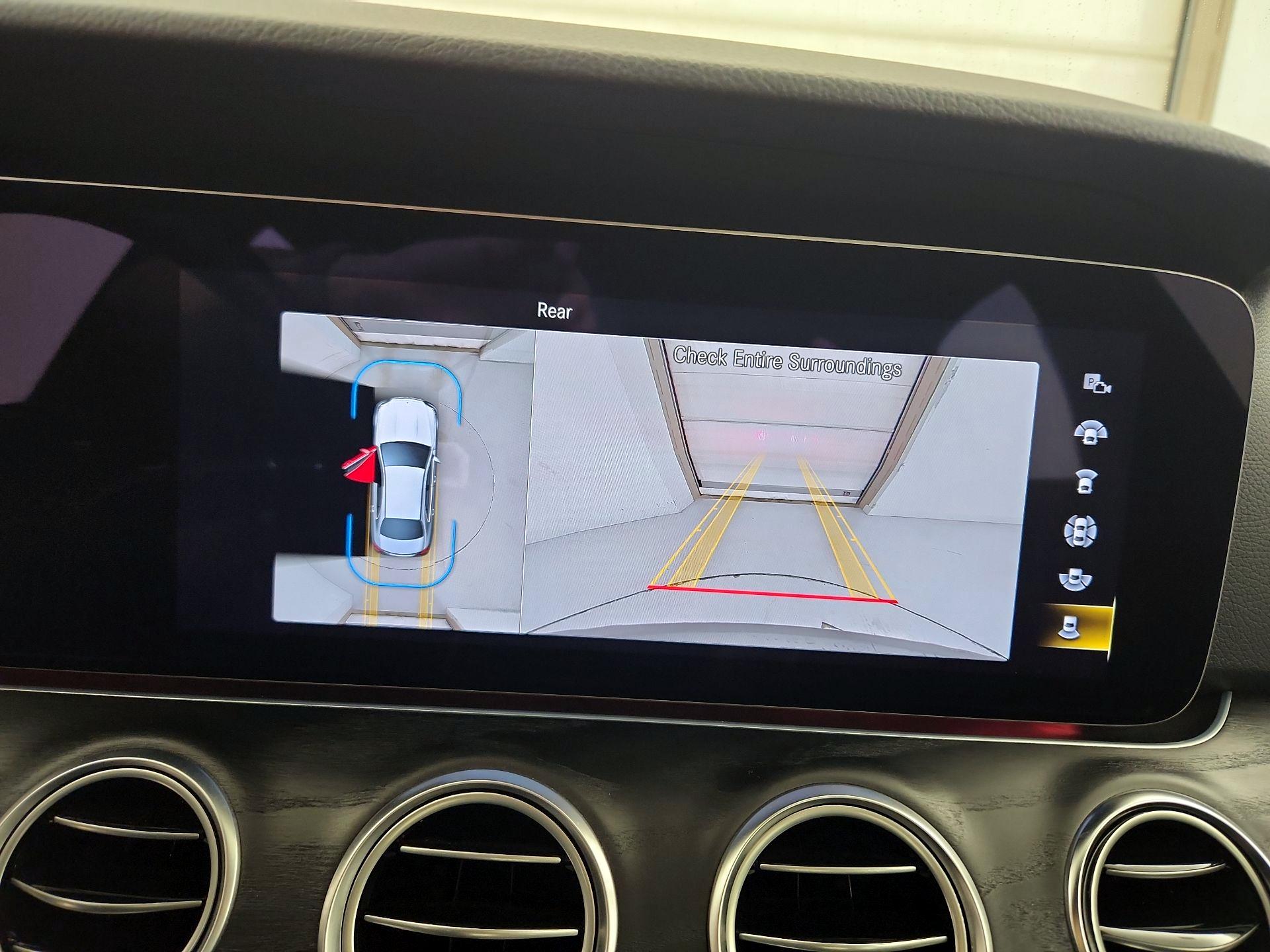 Thumbnail: 2023 Mercedes-Benz E-Class - 15