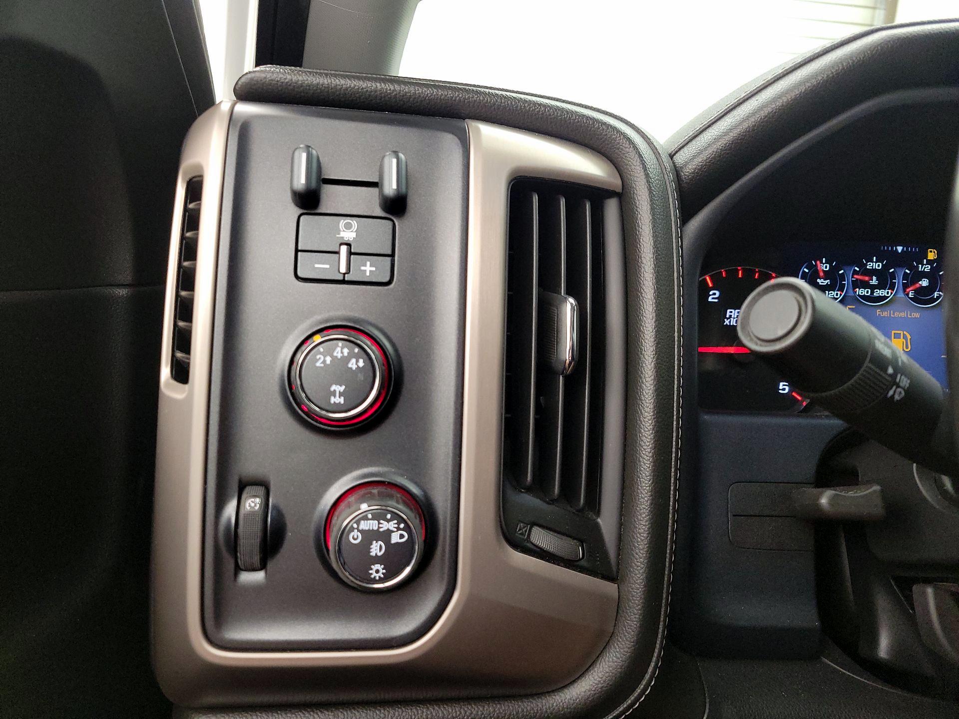 Thumbnail: 2016 GMC Sierra 2500 - 11