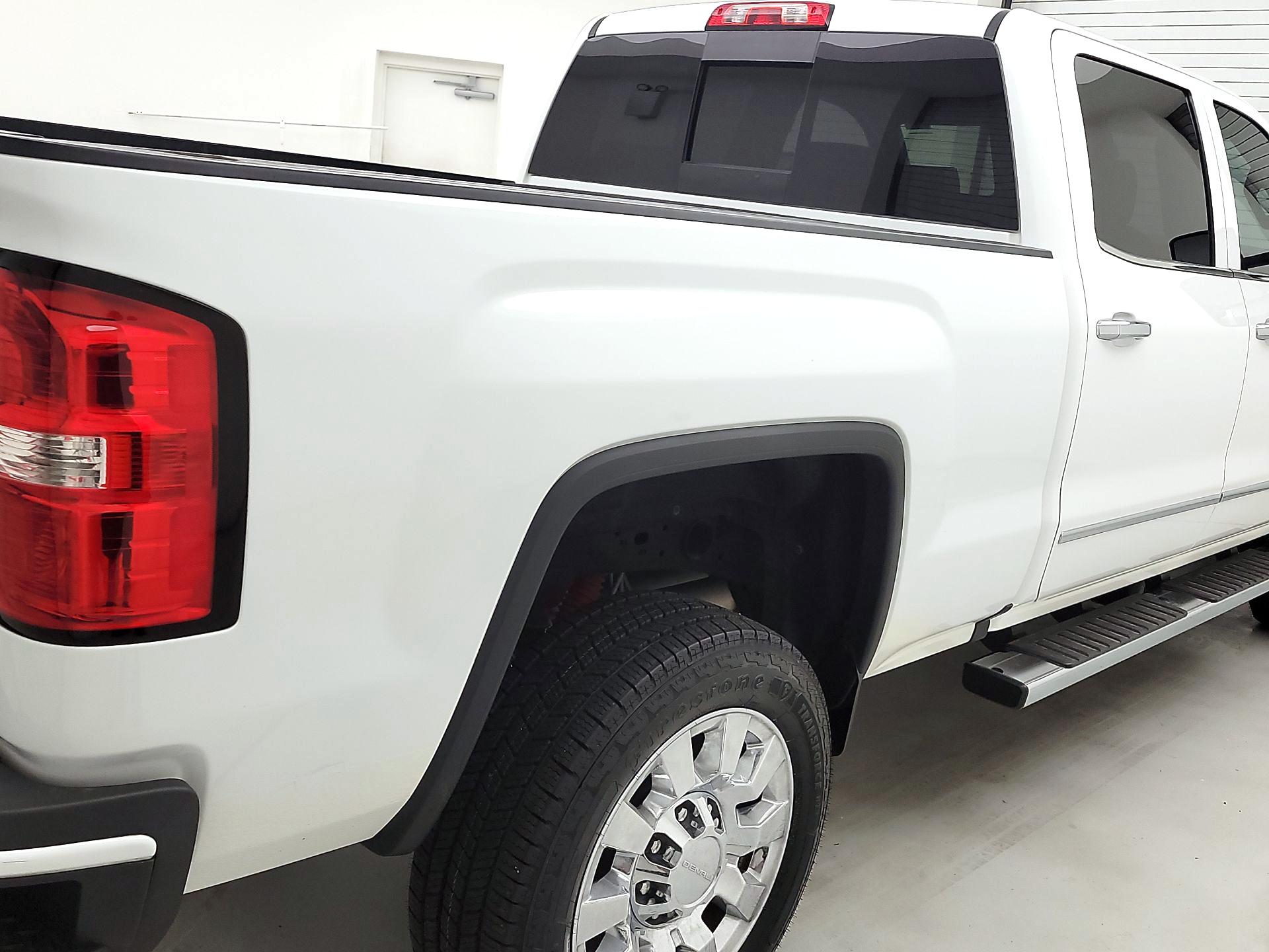 Thumbnail: 2016 GMC Sierra 2500 - 5