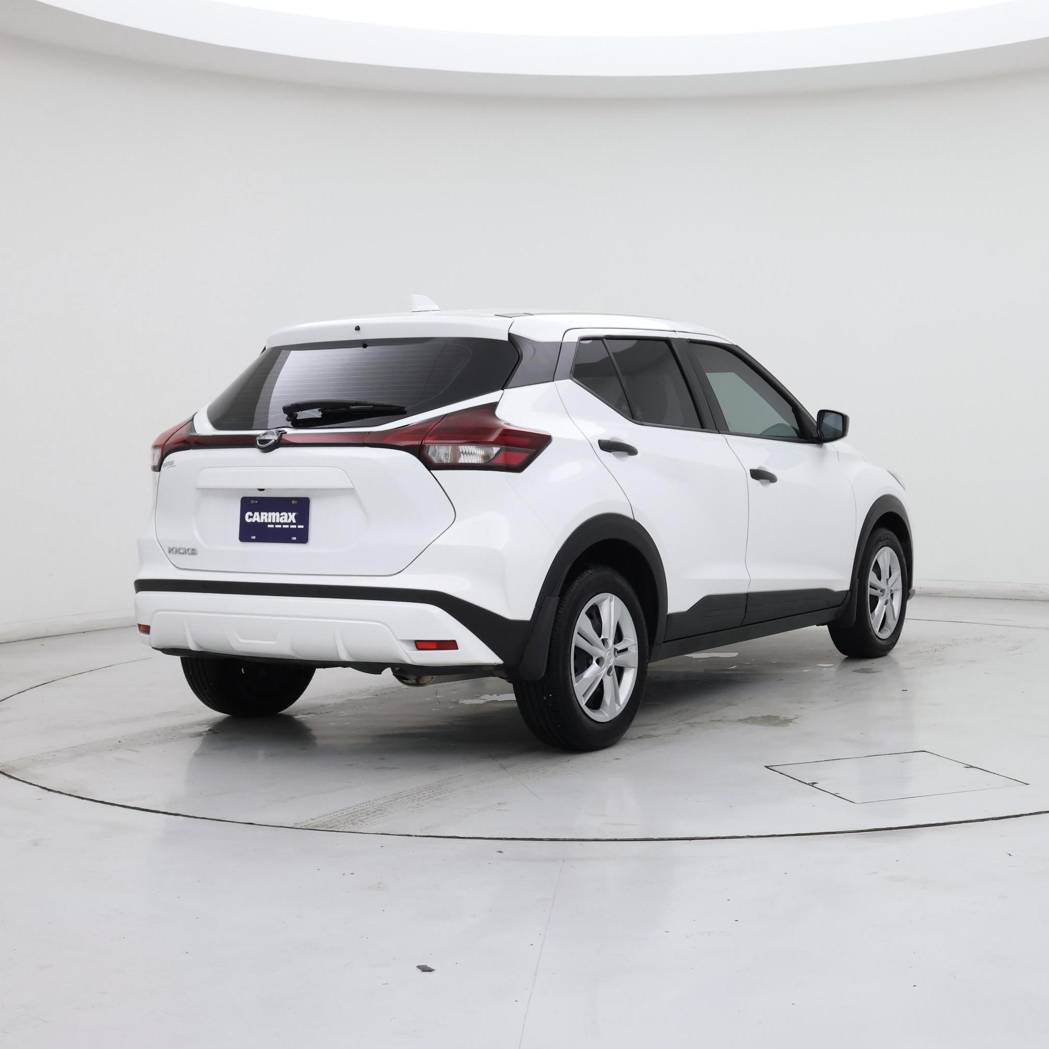 Thumbnail: 2024 Nissan Kicks - 8