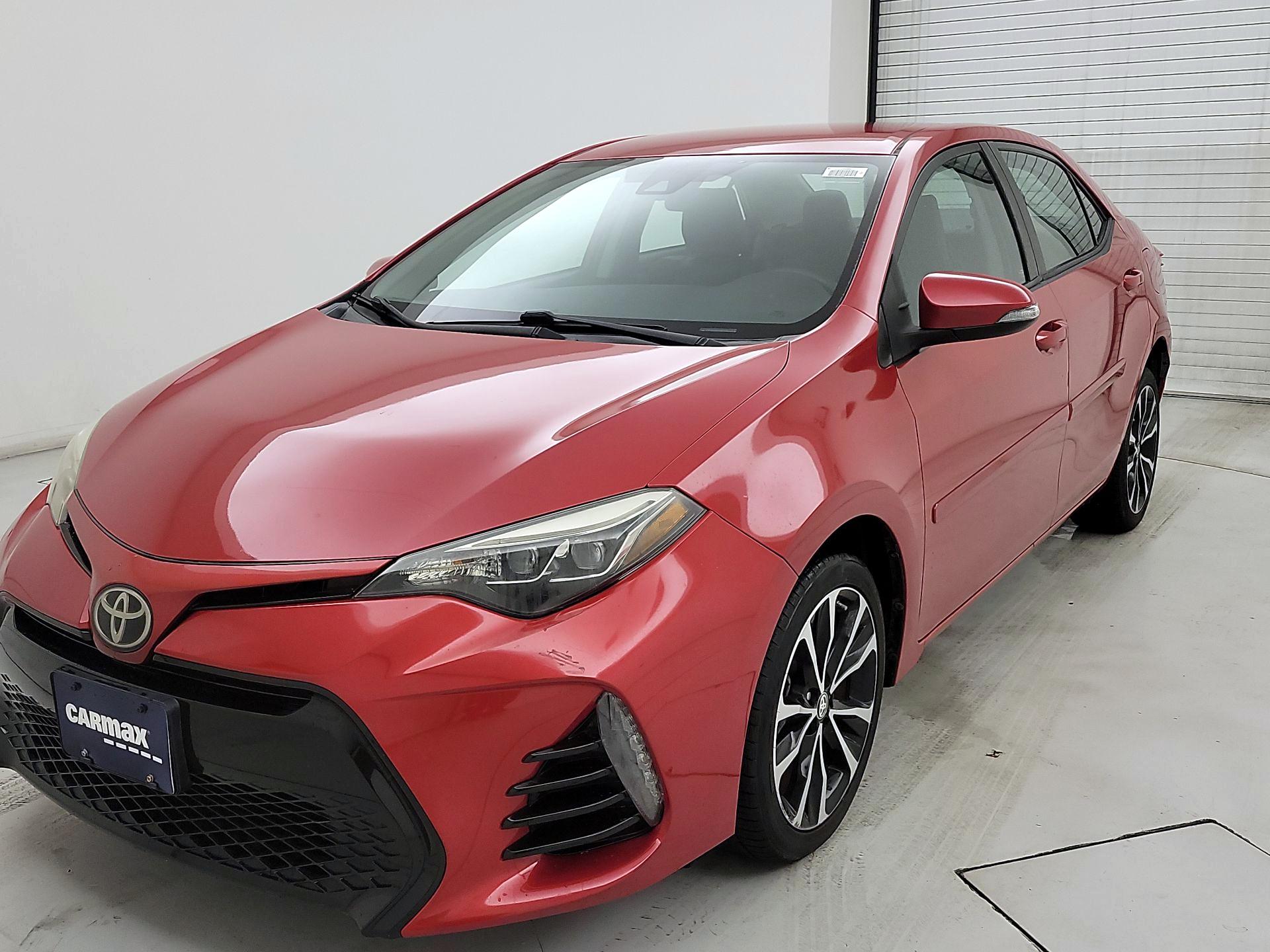 Thumbnail: 2017 Toyota Corolla - 3