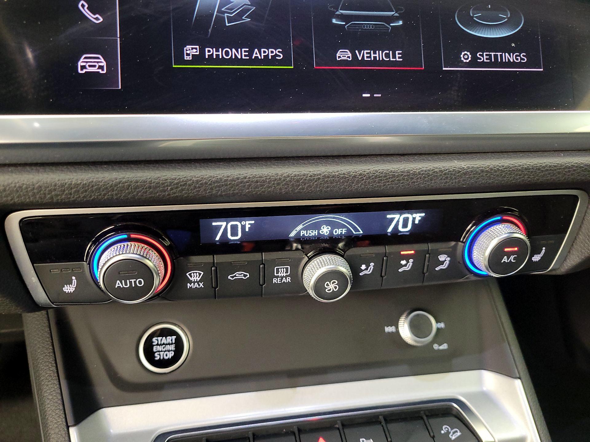 Thumbnail: 2022 Audi Q3 - 14