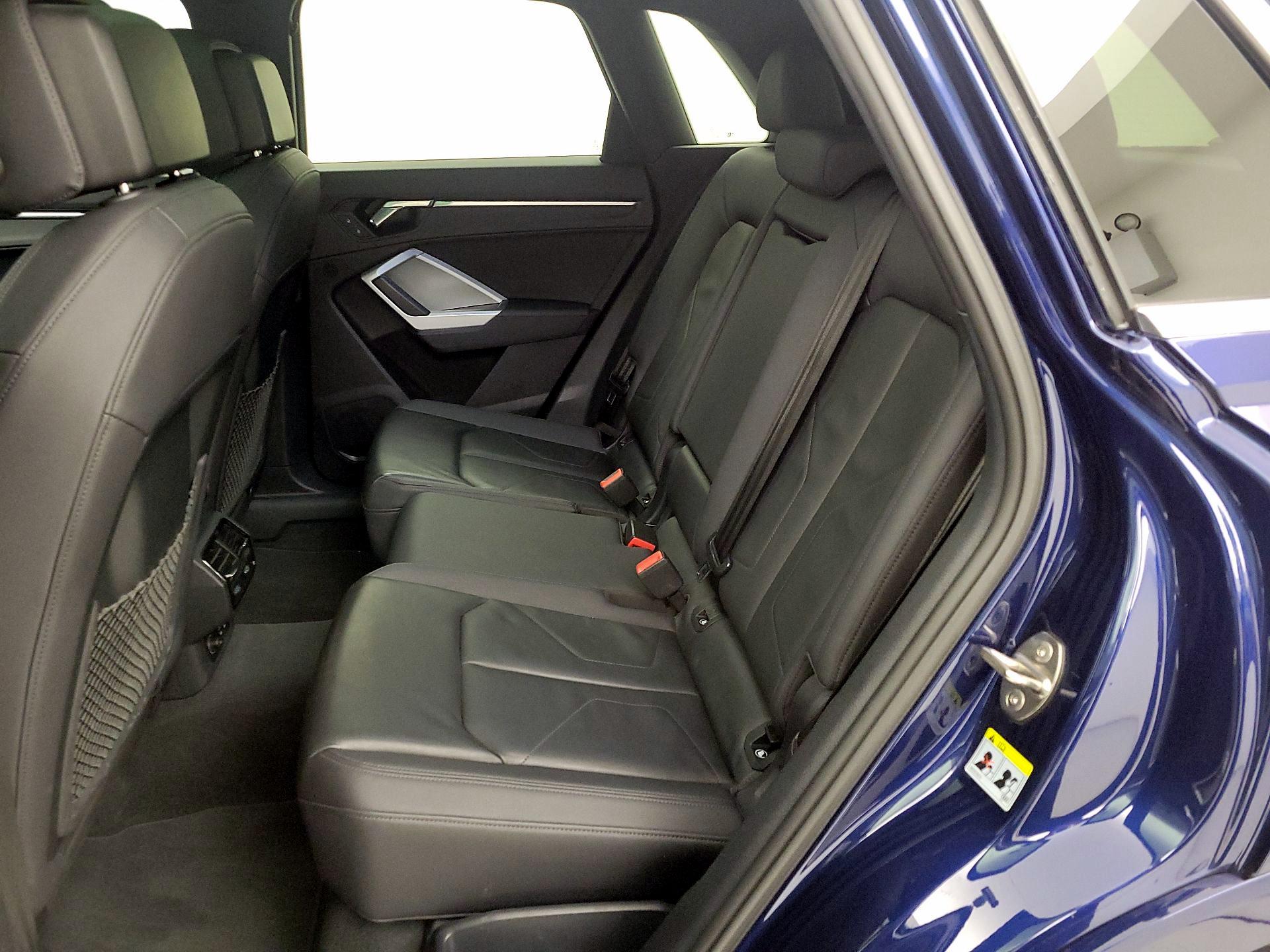 Thumbnail: 2022 Audi Q3 - 18