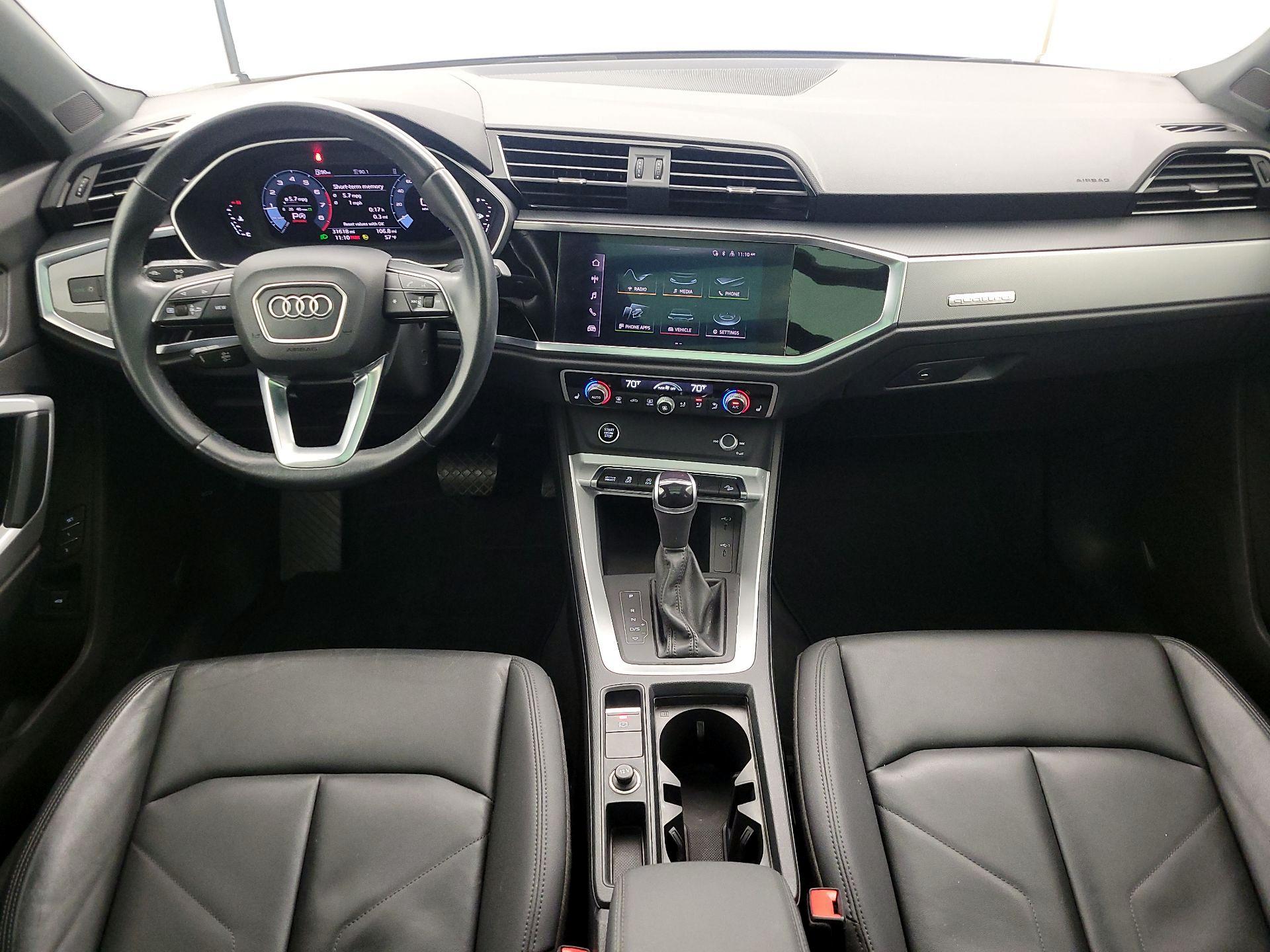 Thumbnail: 2022 Audi Q3 - 8