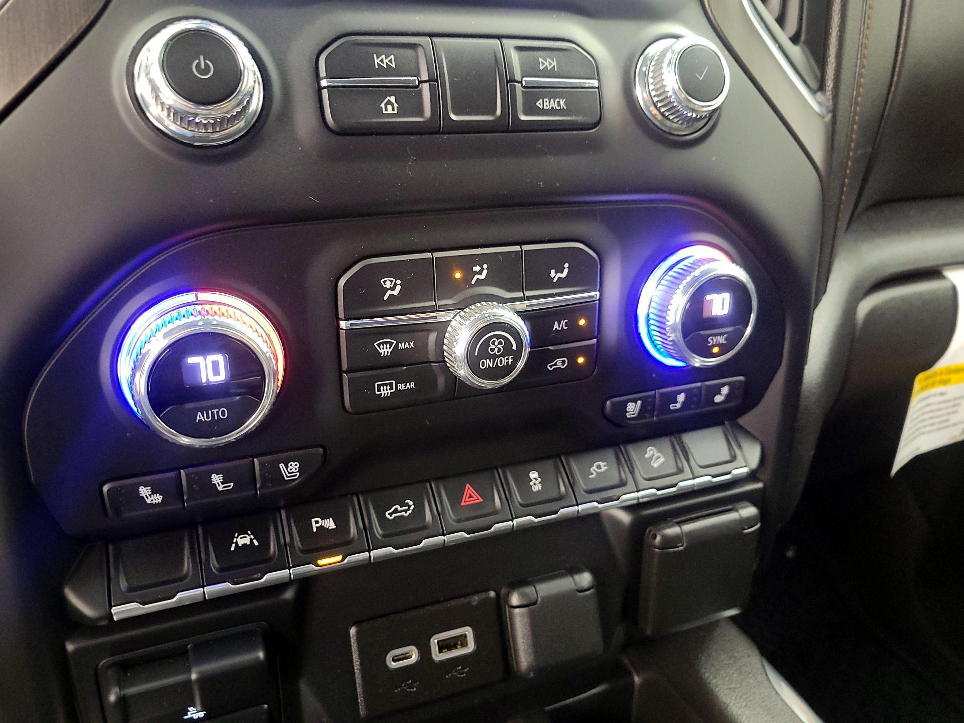 Thumbnail: 2022 GMC Sierra 1500 - 17