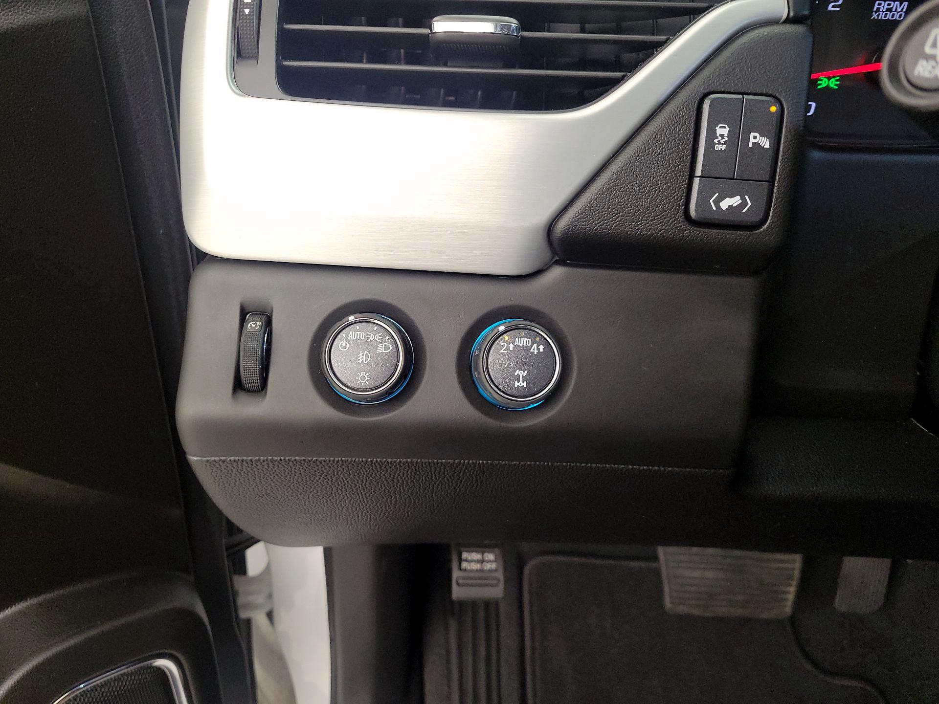 Thumbnail: 2019 GMC Yukon - 13