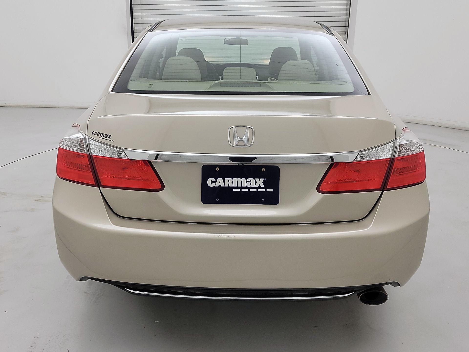 Thumbnail: 2015 Honda Accord - 6