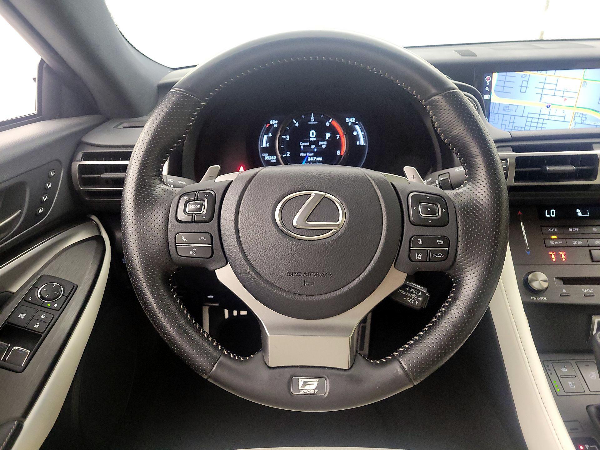 Thumbnail: 2021 Lexus RC - 10