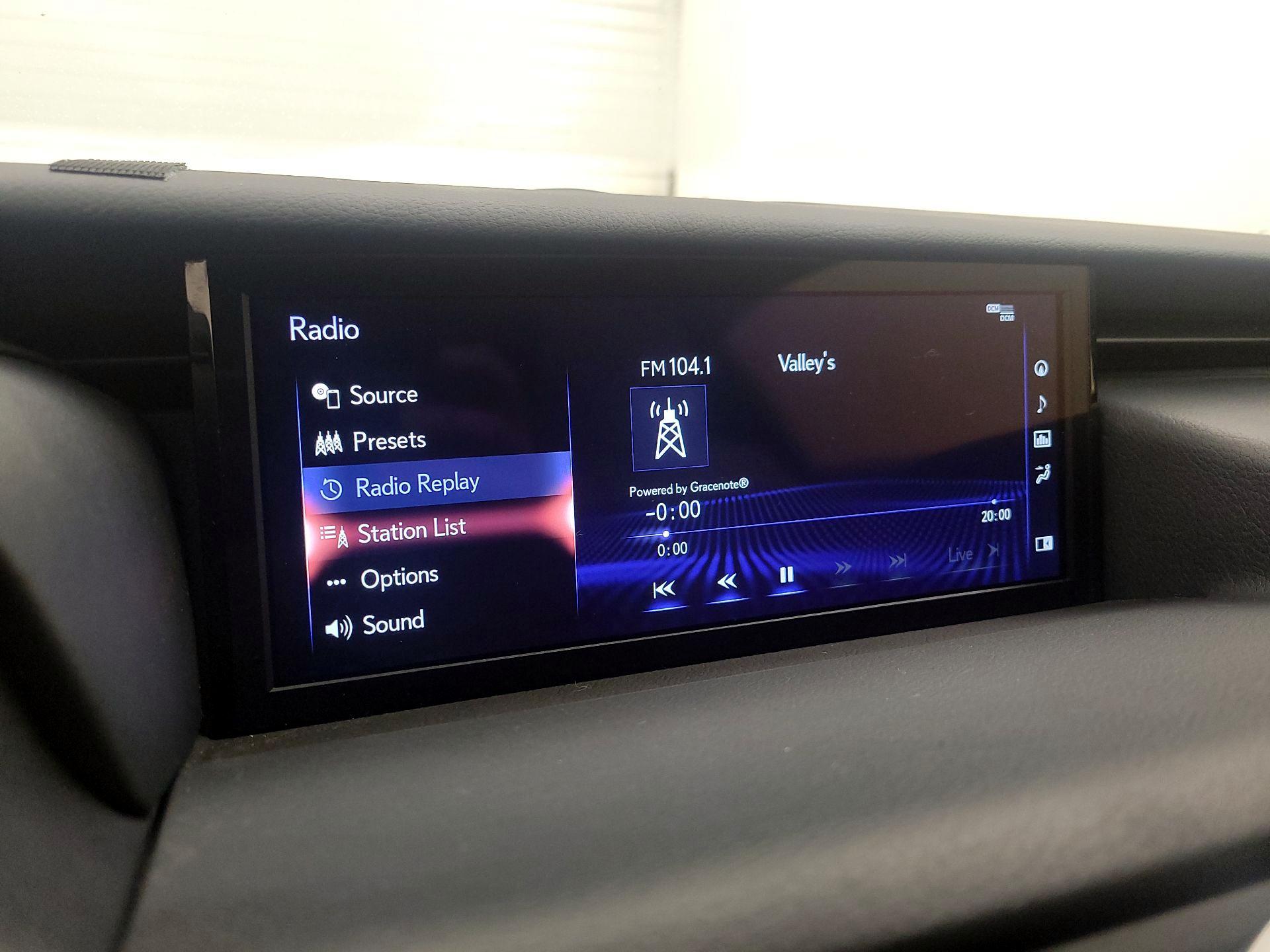 Thumbnail: 2021 Lexus RC - 16