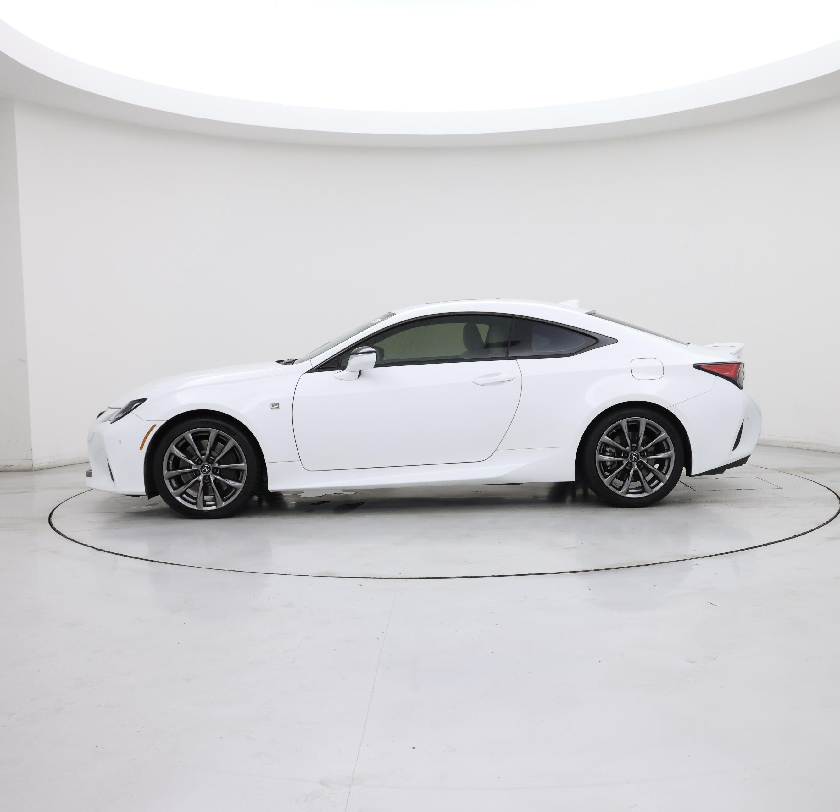 Thumbnail: 2021 Lexus RC - 3