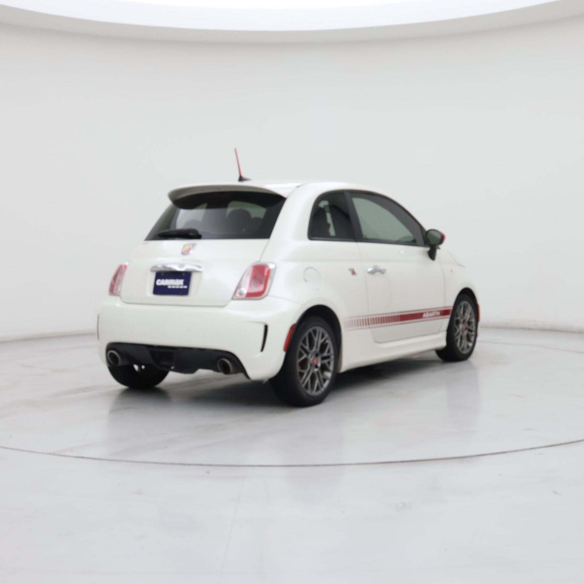 Thumbnail: 2017 Fiat 500 - 8