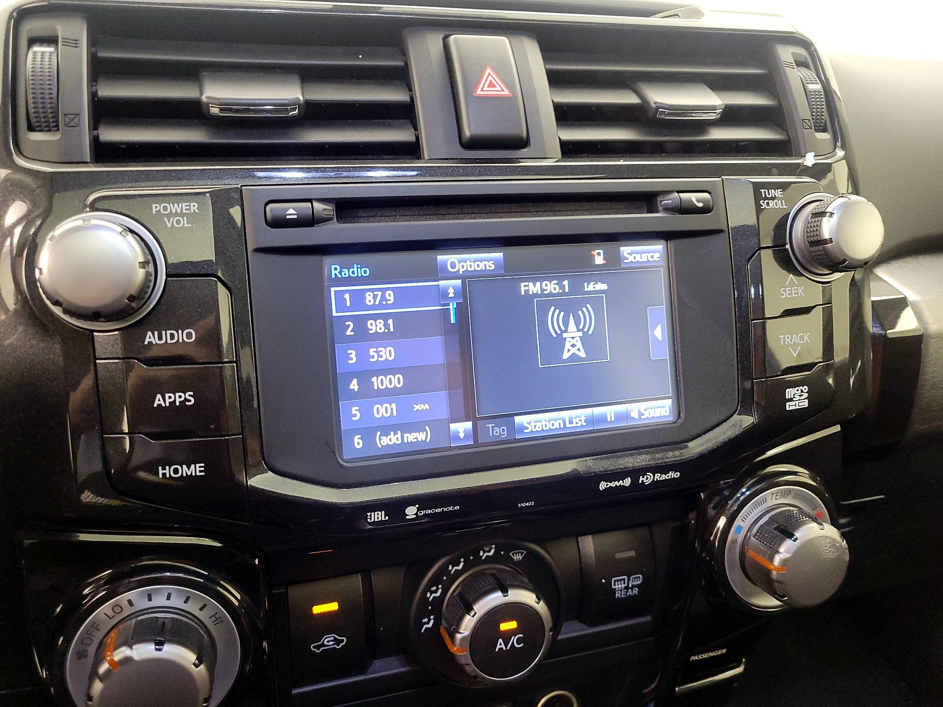 Thumbnail: 2019 Toyota 4Runner - 16