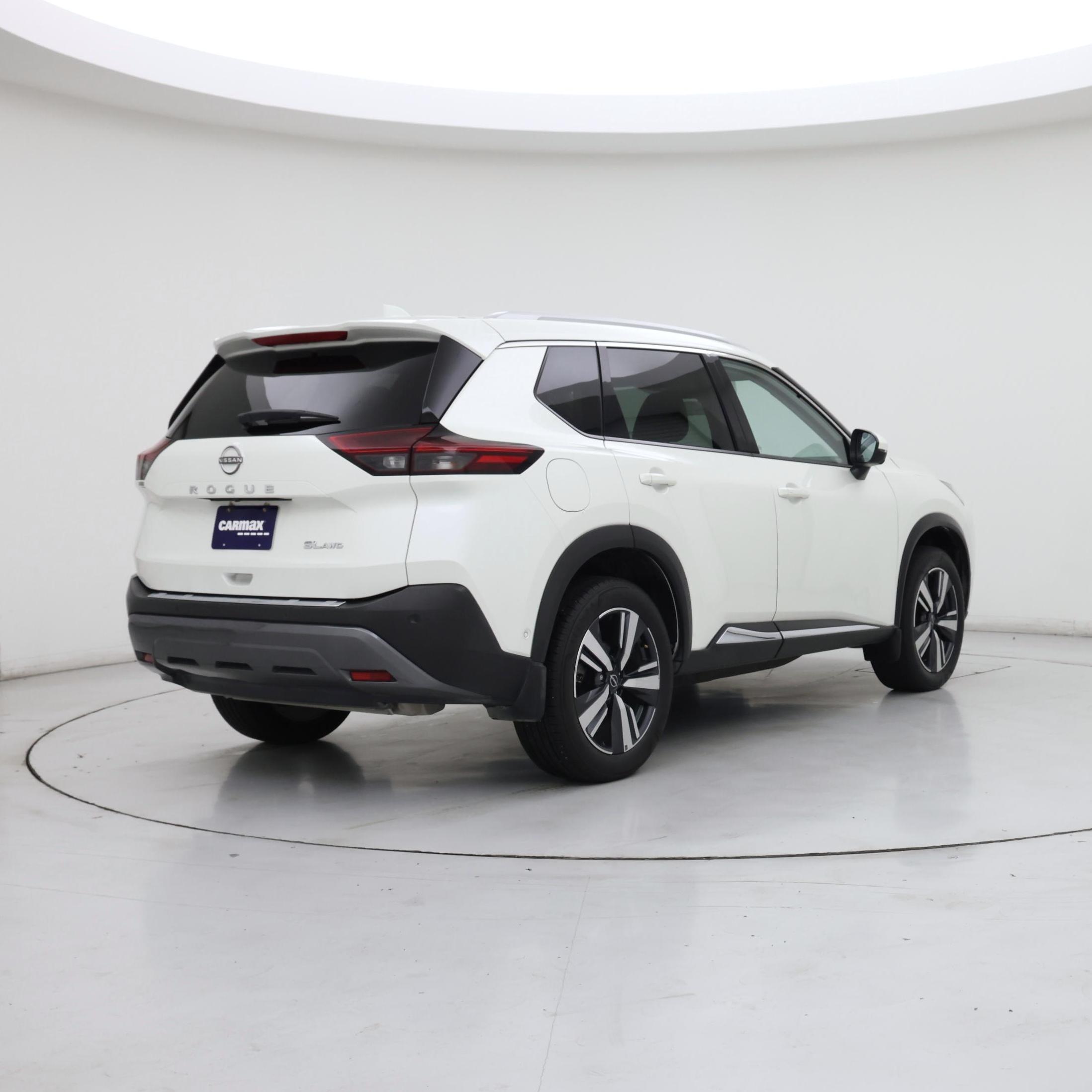 Thumbnail: 2023 Nissan Rogue - 8