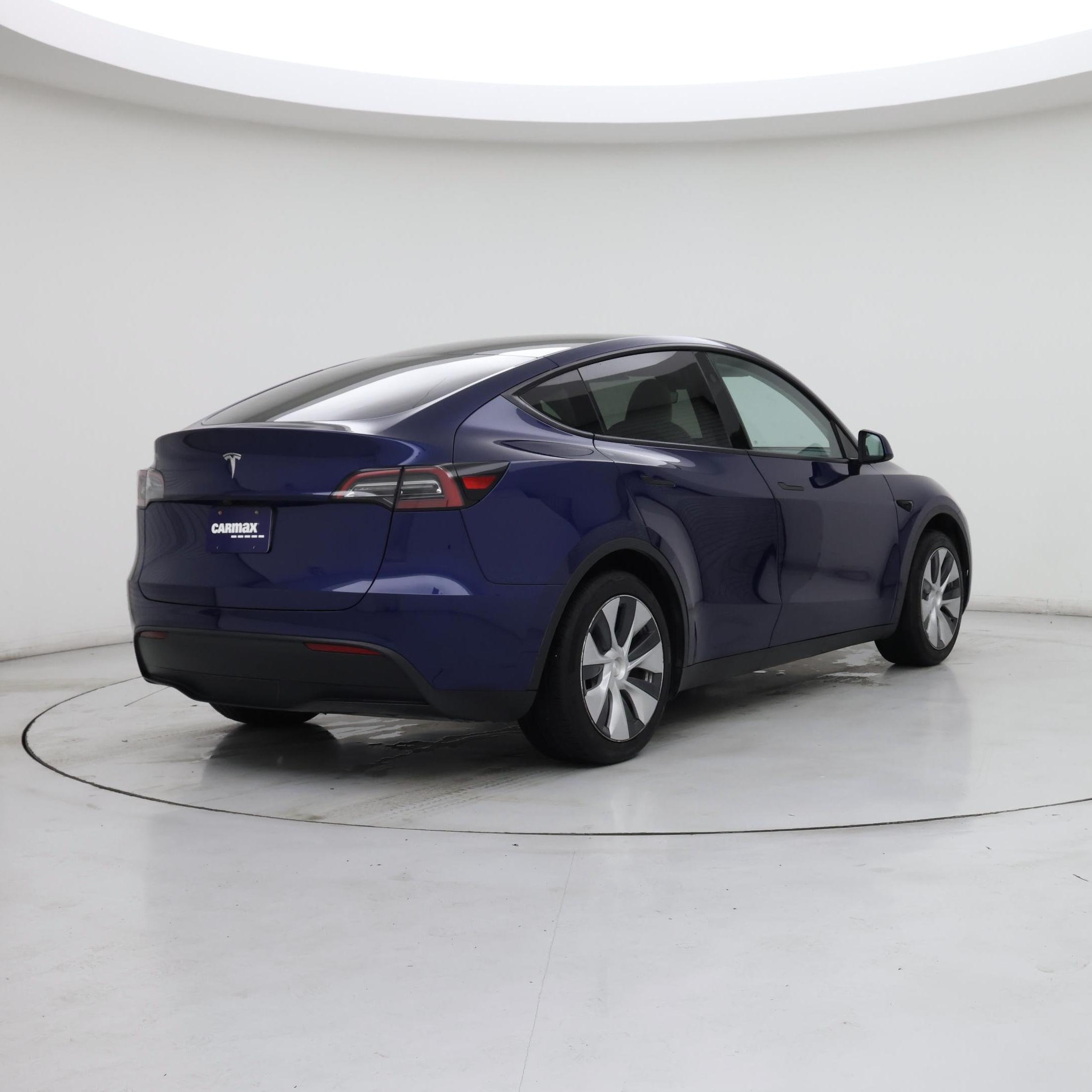 Thumbnail: 2024 Tesla Model Y - 8