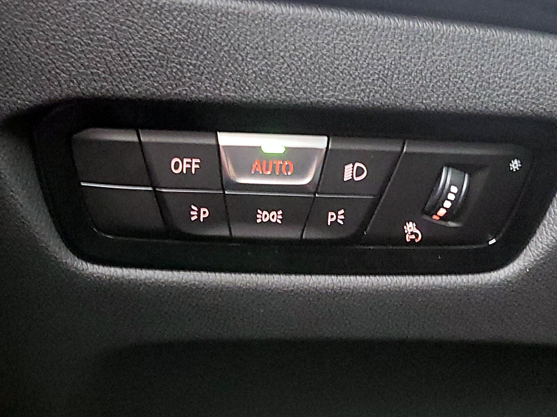 Thumbnail: 2023 BMW 2 Series - 13