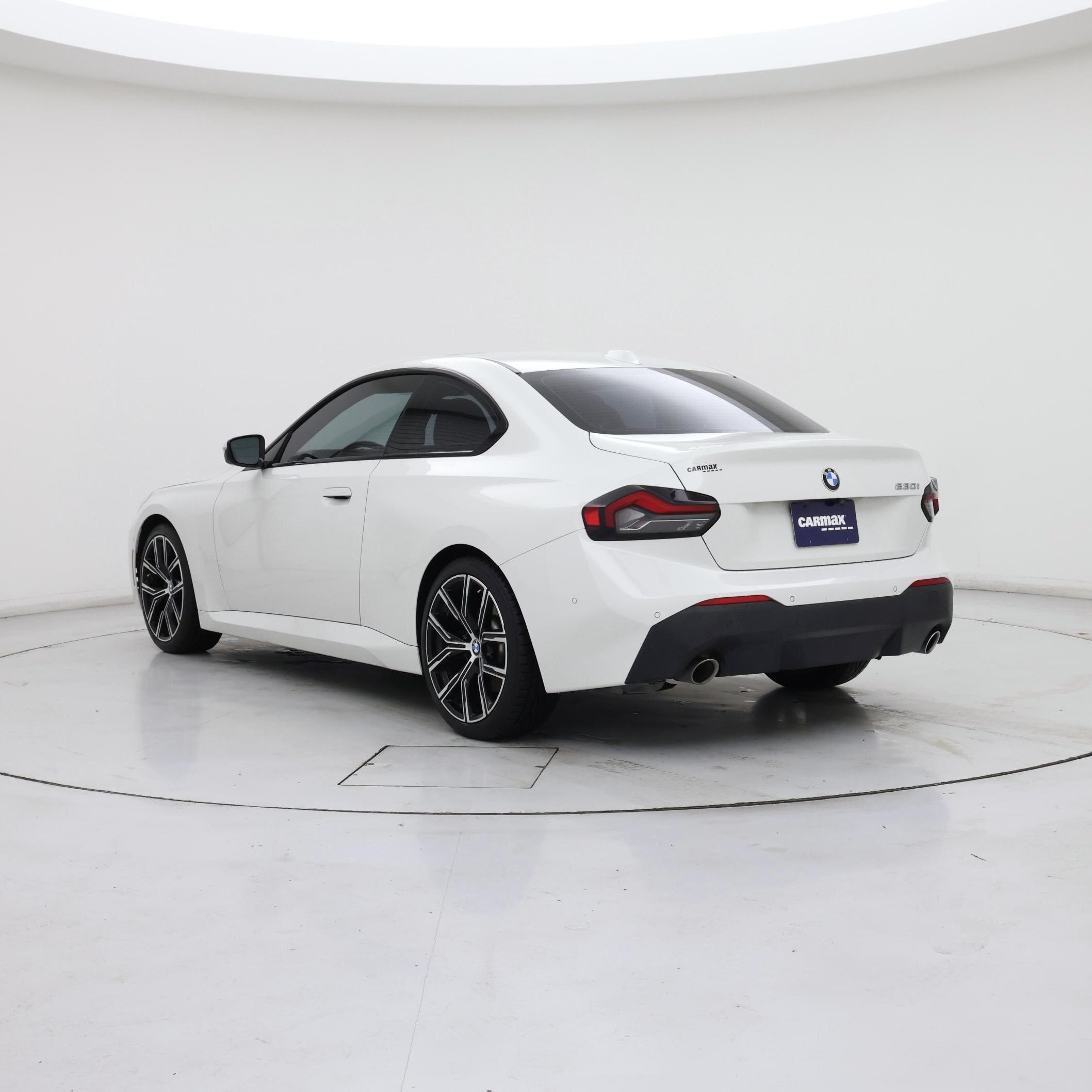 Thumbnail: 2023 BMW 2 Series - 2