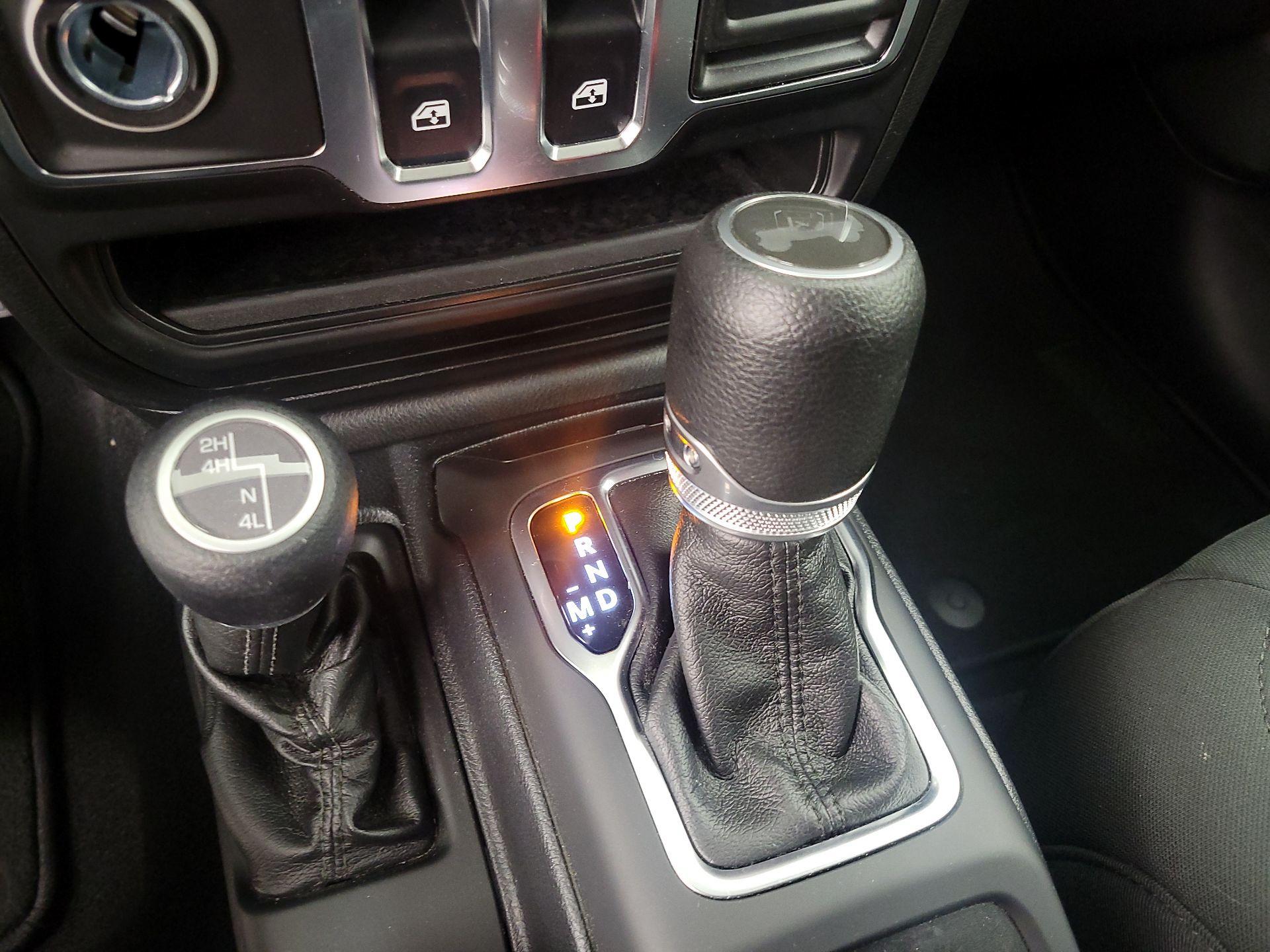 Thumbnail: 2021 Jeep Wrangler - 17