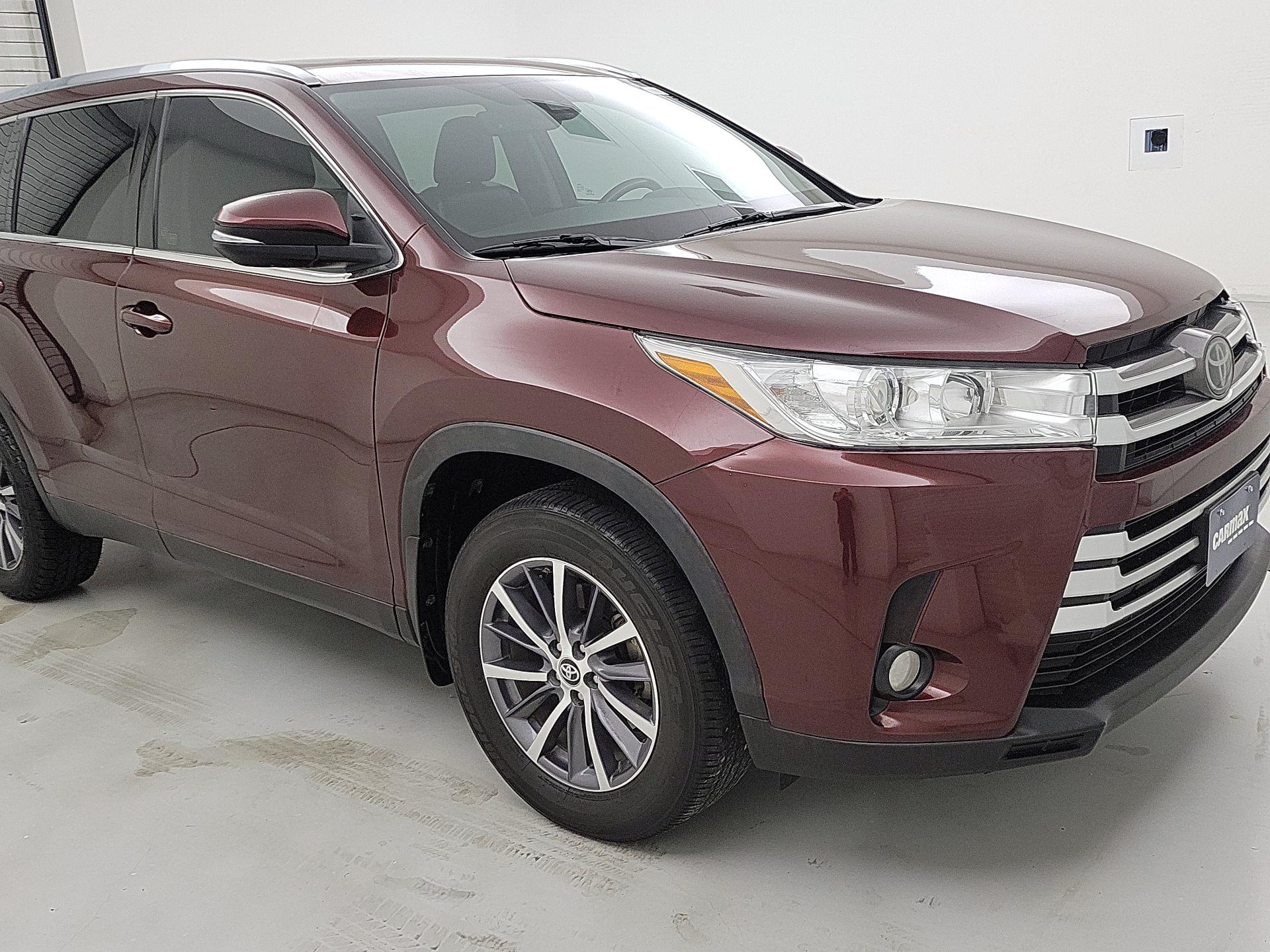 Thumbnail: 2019 Toyota Highlander - 1