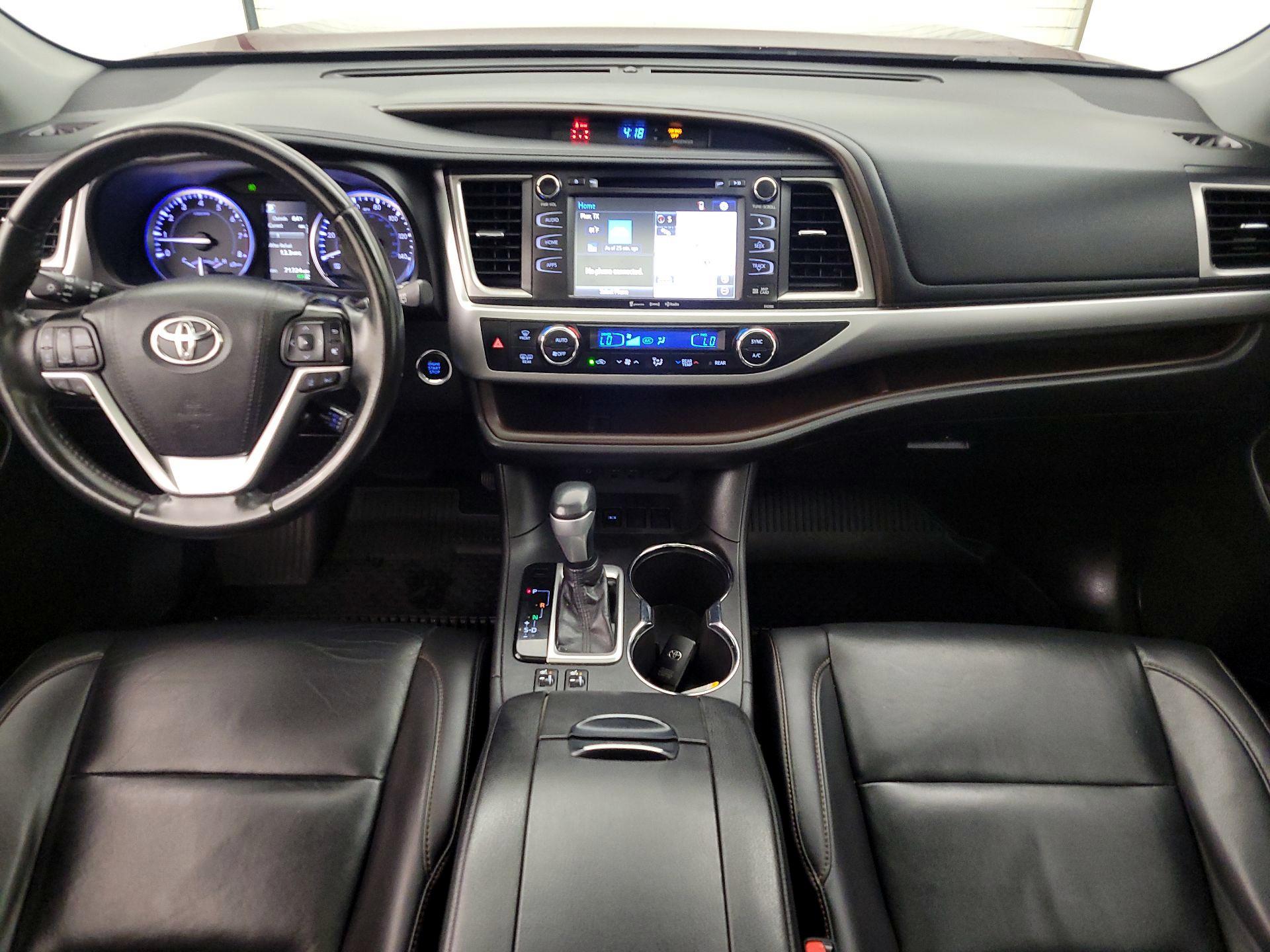 Thumbnail: 2019 Toyota Highlander - 8