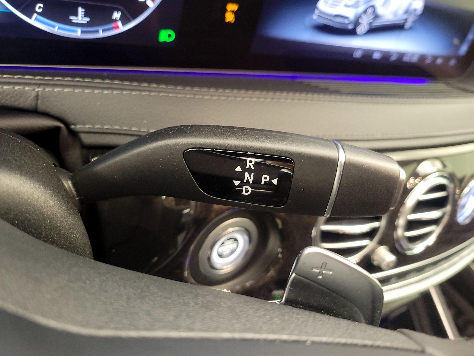 Thumbnail: 2018 Mercedes-Benz S-Class - 18