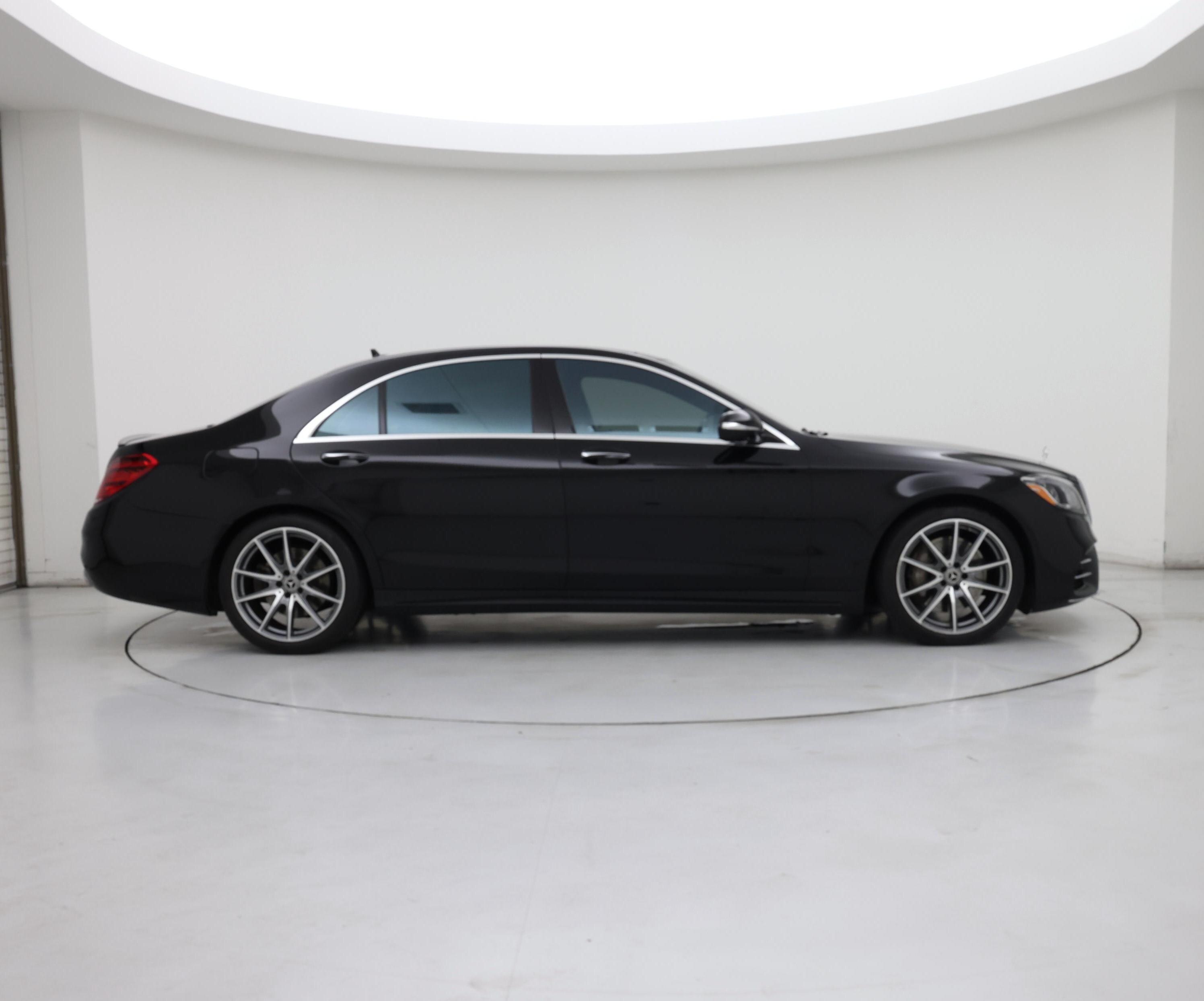 Thumbnail: 2018 Mercedes-Benz S-Class - 7