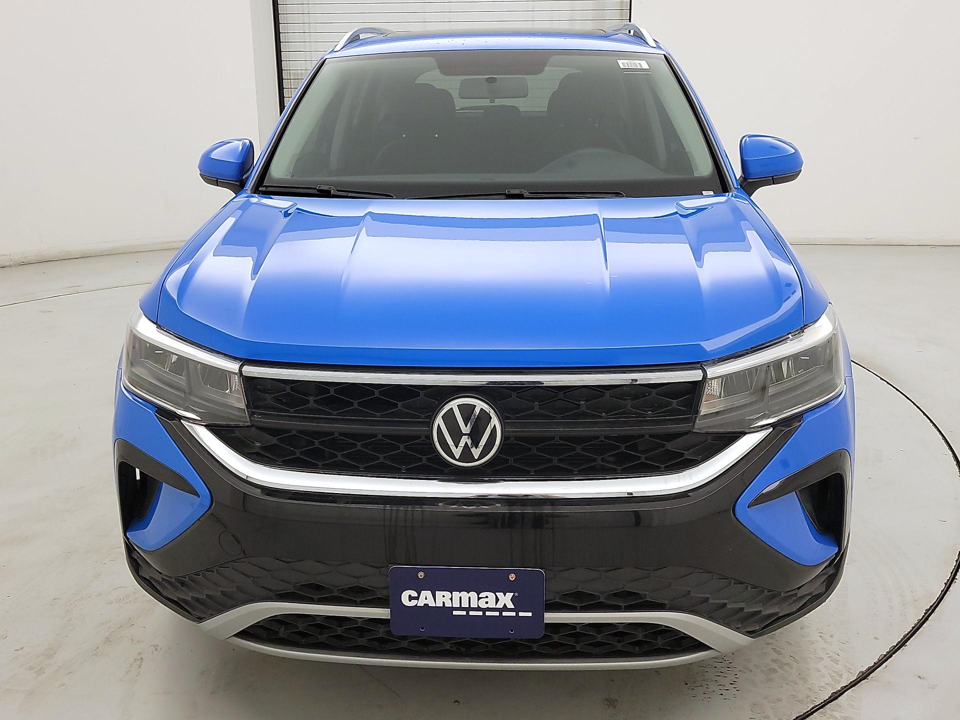 Thumbnail: 2022 Volkswagen Taos - 2