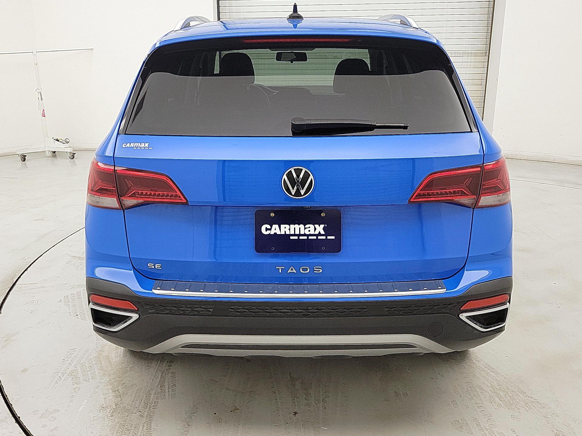 Thumbnail: 2022 Volkswagen Taos - 6